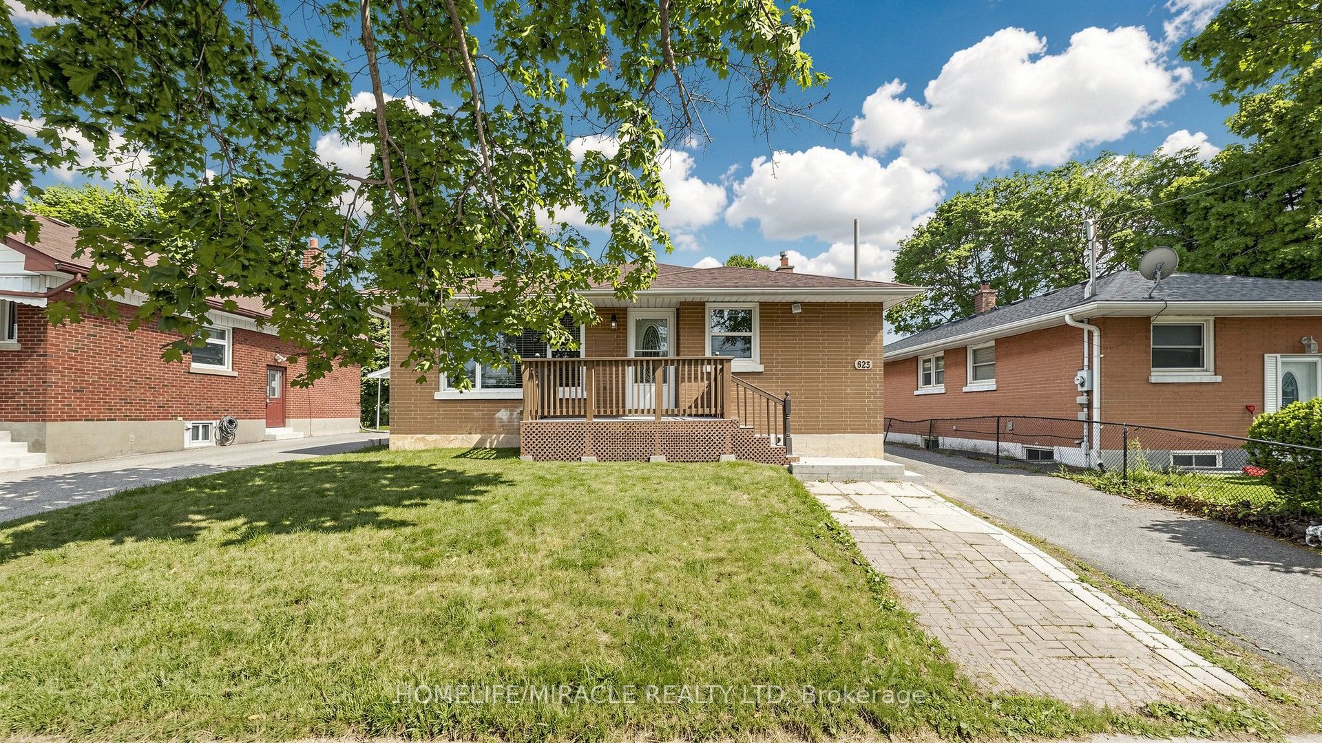 623 Olive Avenue, Oshawa 3