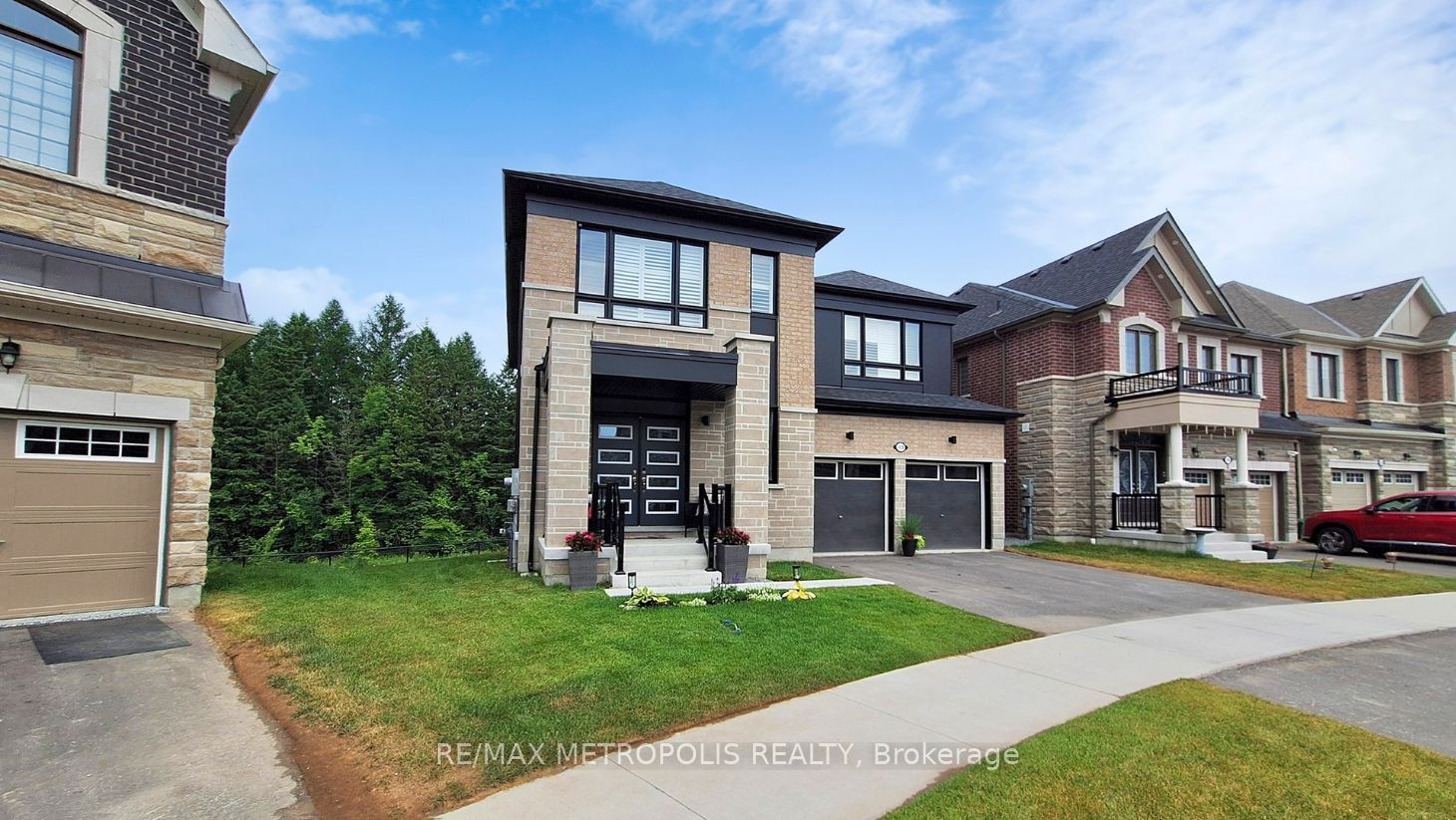 Unit Basement - 1428 Mockingbird Square, Pickering 1