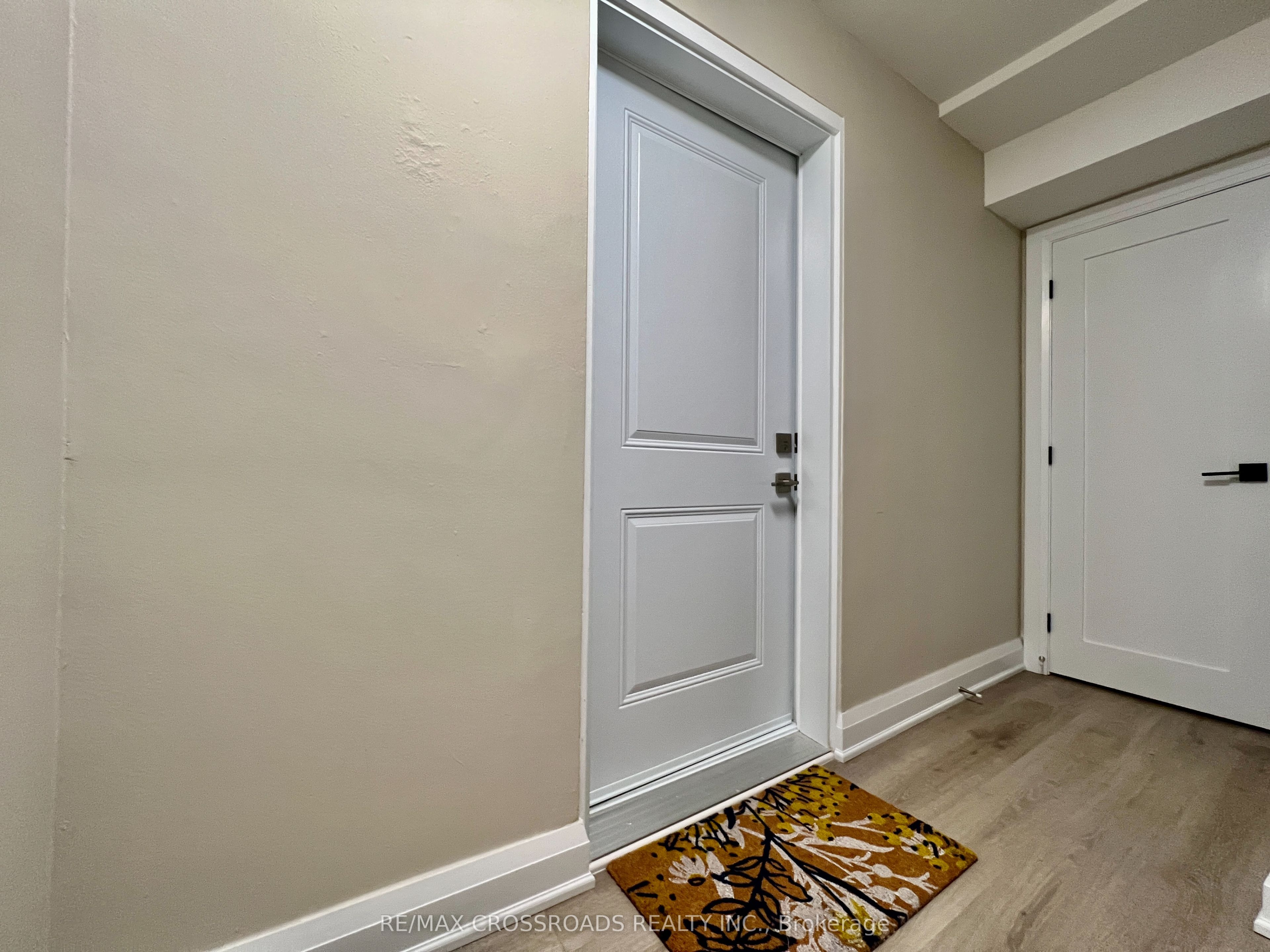 Unit 1 - 25 GLENSIDE Avenue, Toronto 2