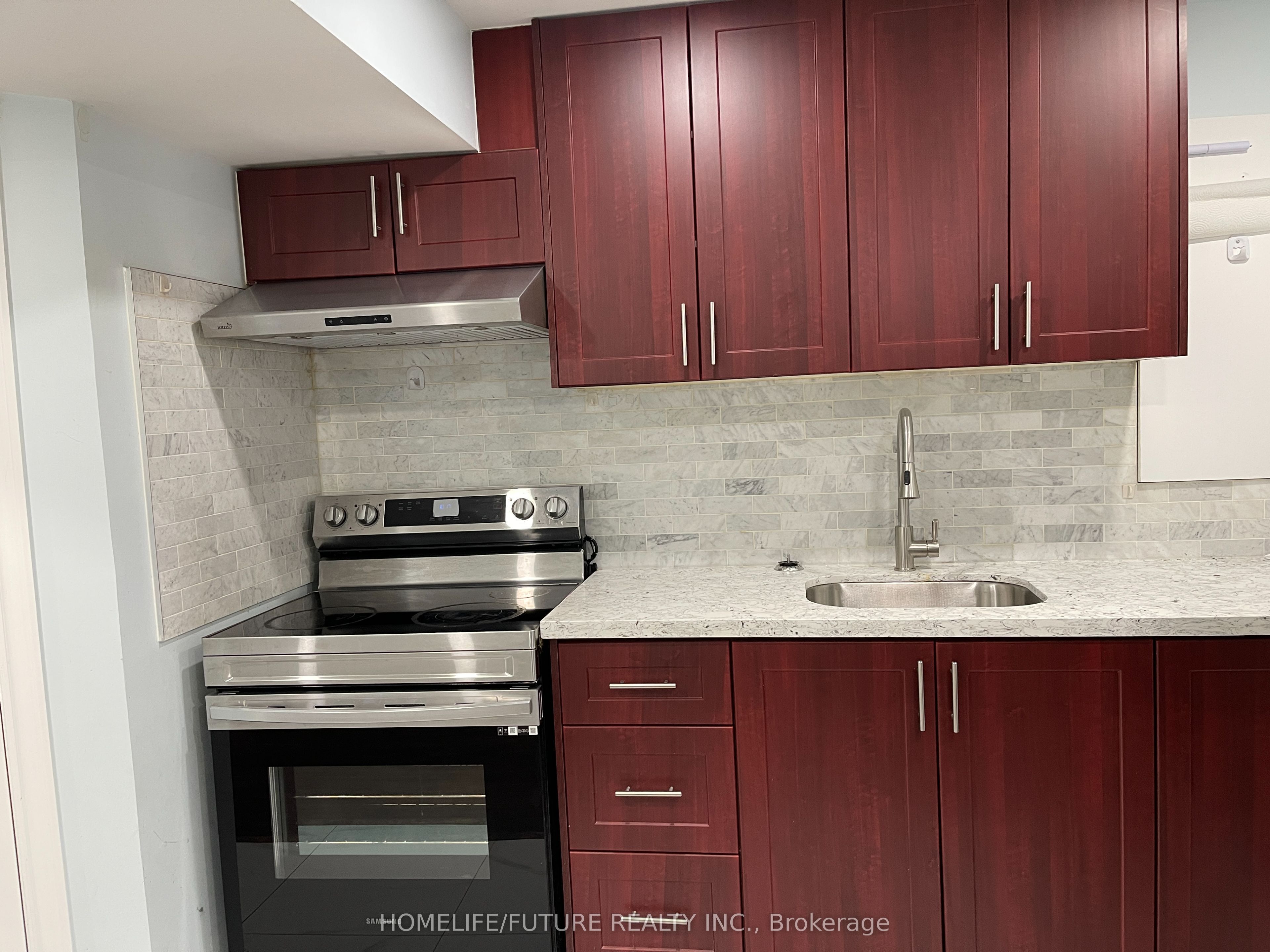 Unit Bsmt - 118 Raponi Circle, Scarborough 2