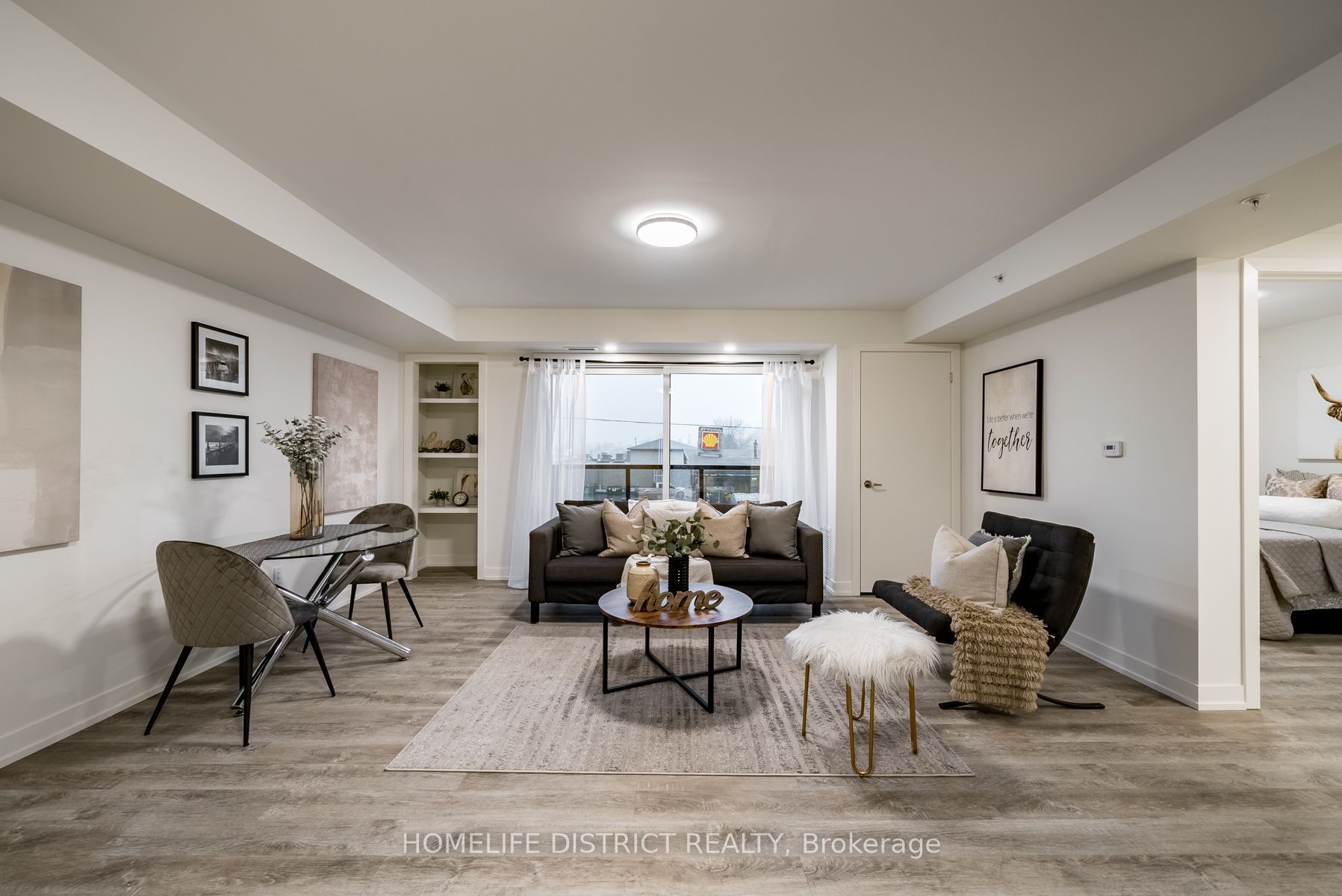 Unit 604 - 976 Simcoe Street N, Oshawa 3