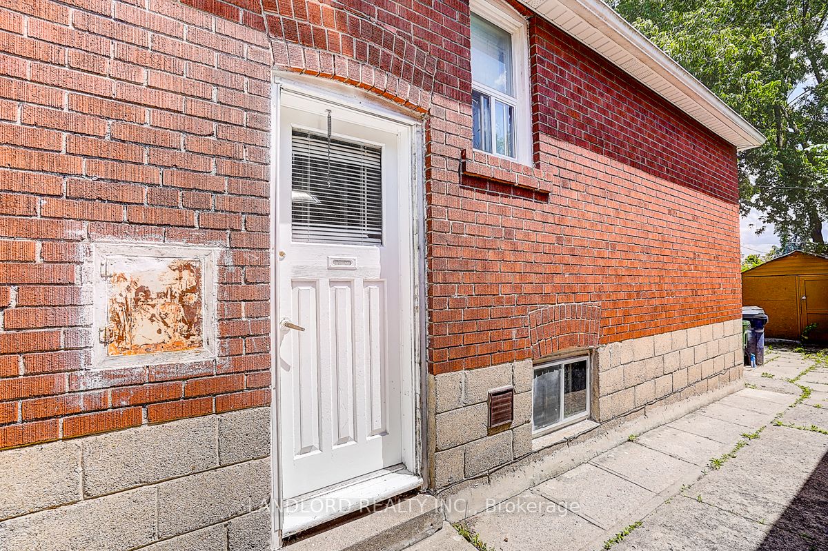 Unit Lower - 79 O'Connor Drive, Toronto 4