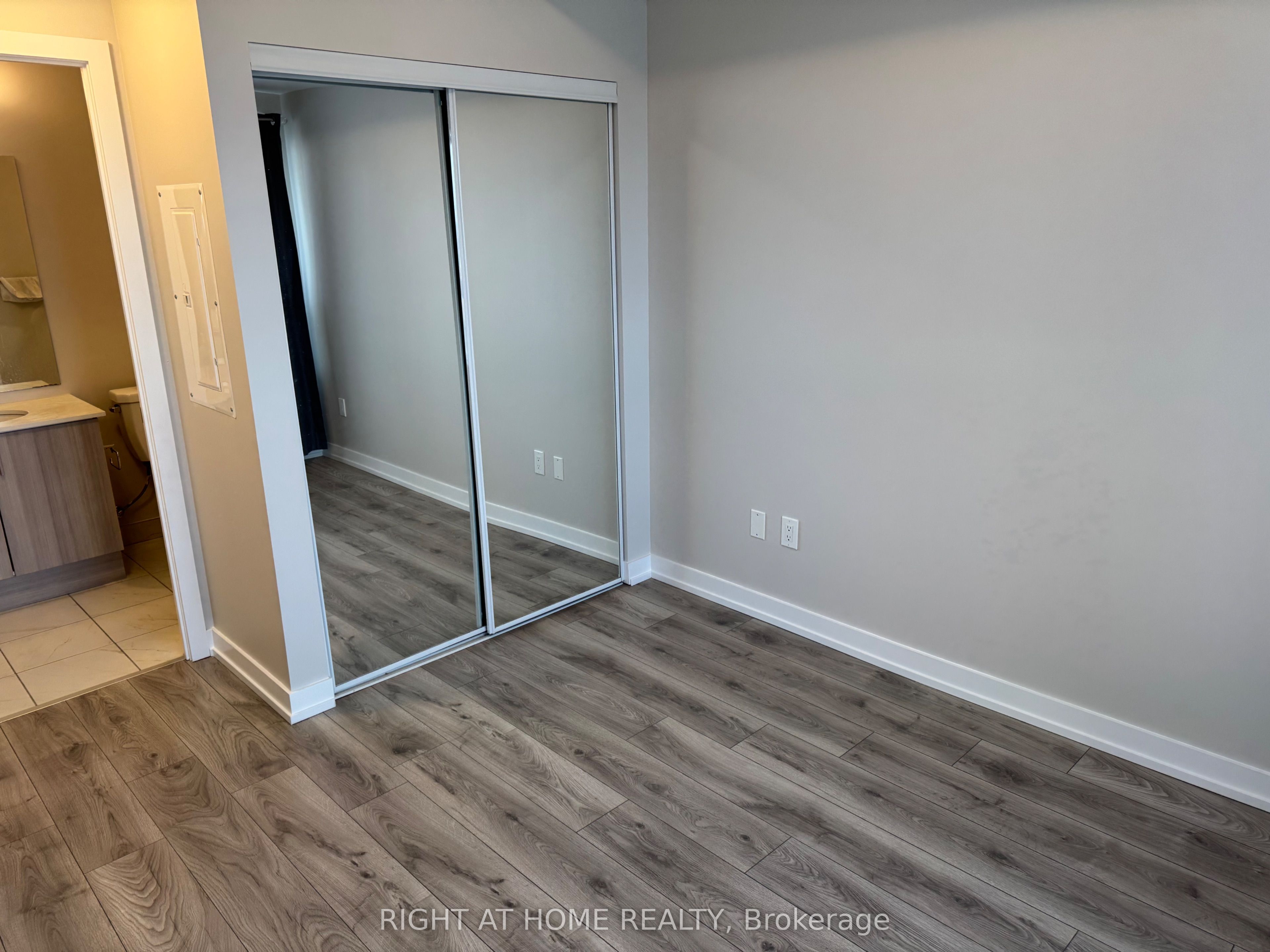Unit 602 - 1455 Celebration Drive, Pickering 5