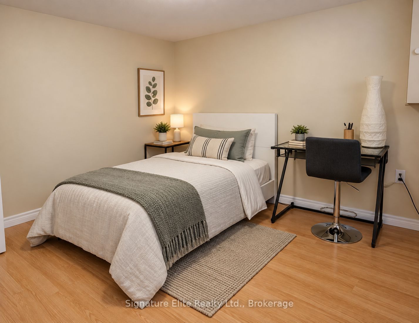 Unit Lower B - 7 Kencliff Crescent, Scarborough 5