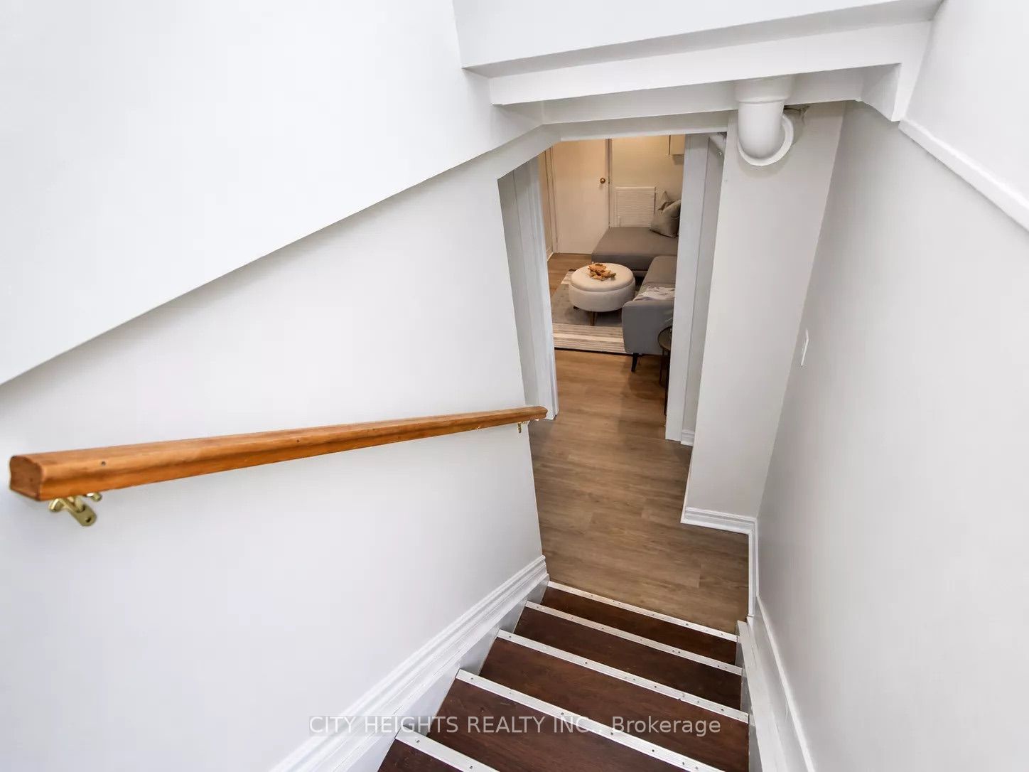 Unit LOWER LEVEL - 433 Crerar Avenue, Oshawa 3