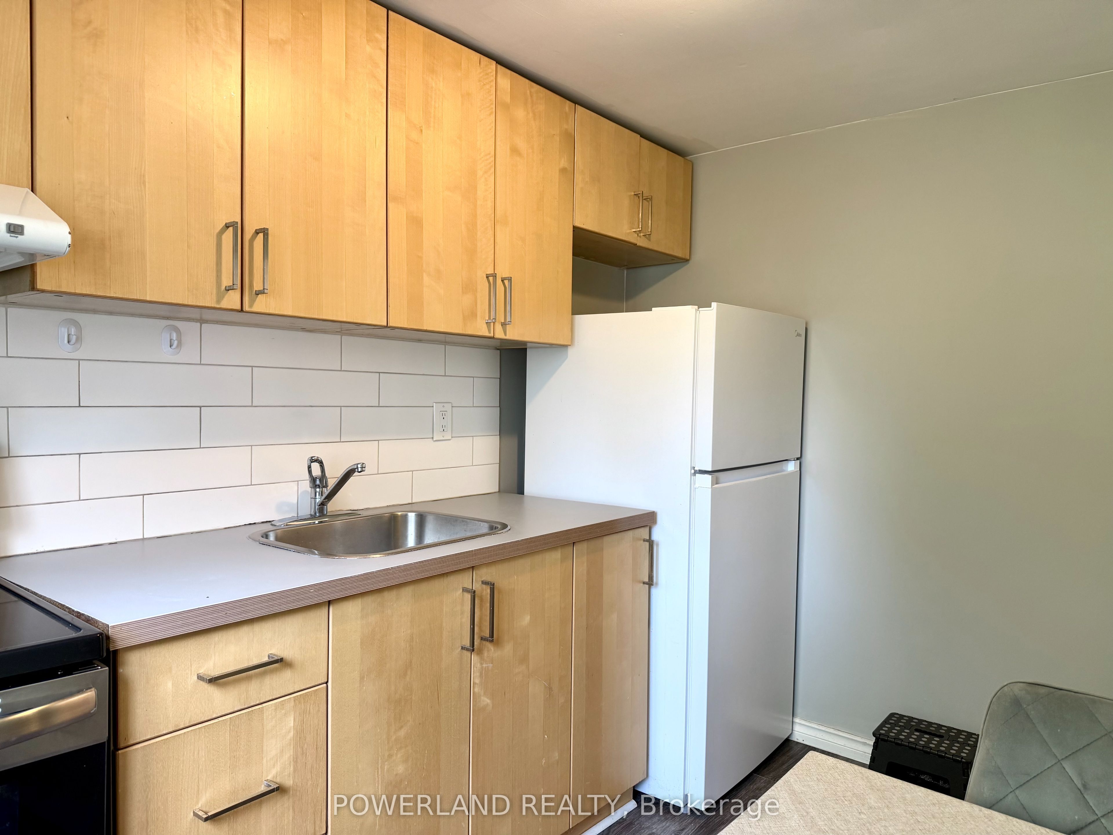 Unit Apt A - 68 Carlaw Avenue, Toronto 5