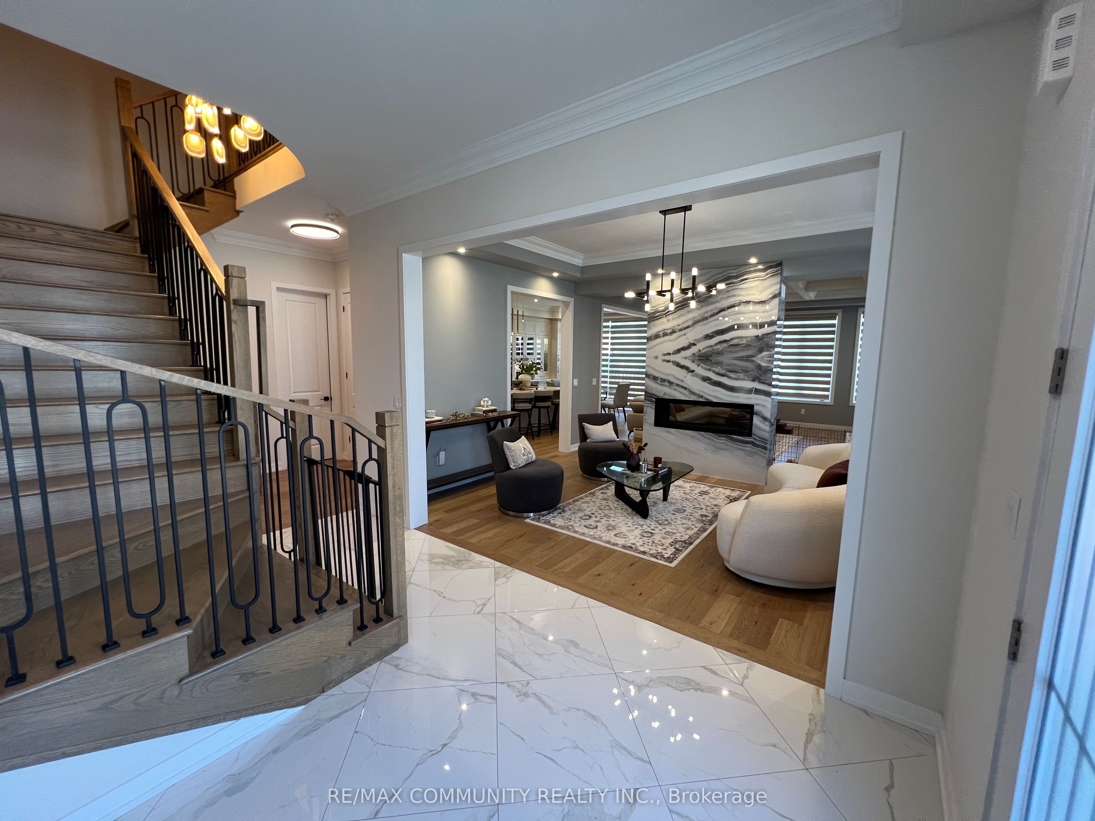 Unit 39 - 400 Finch Avenue, Pickering 2