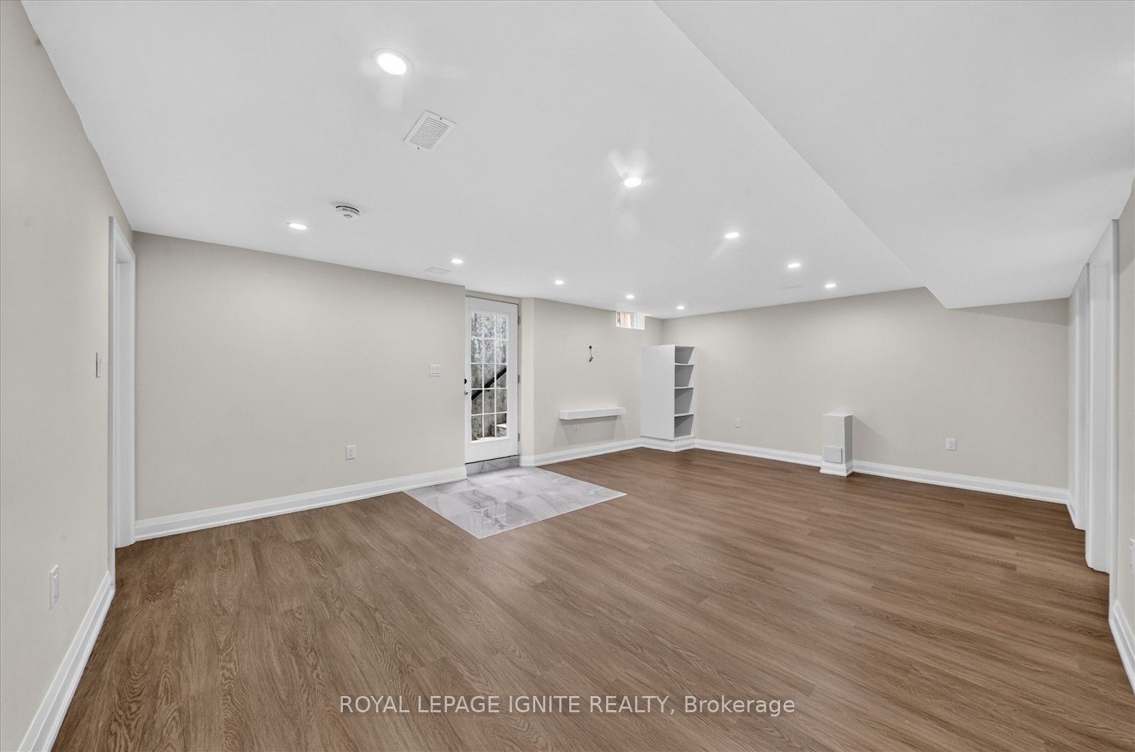 Unit Bsmt - 2404 Florentine Place, Pickering 4