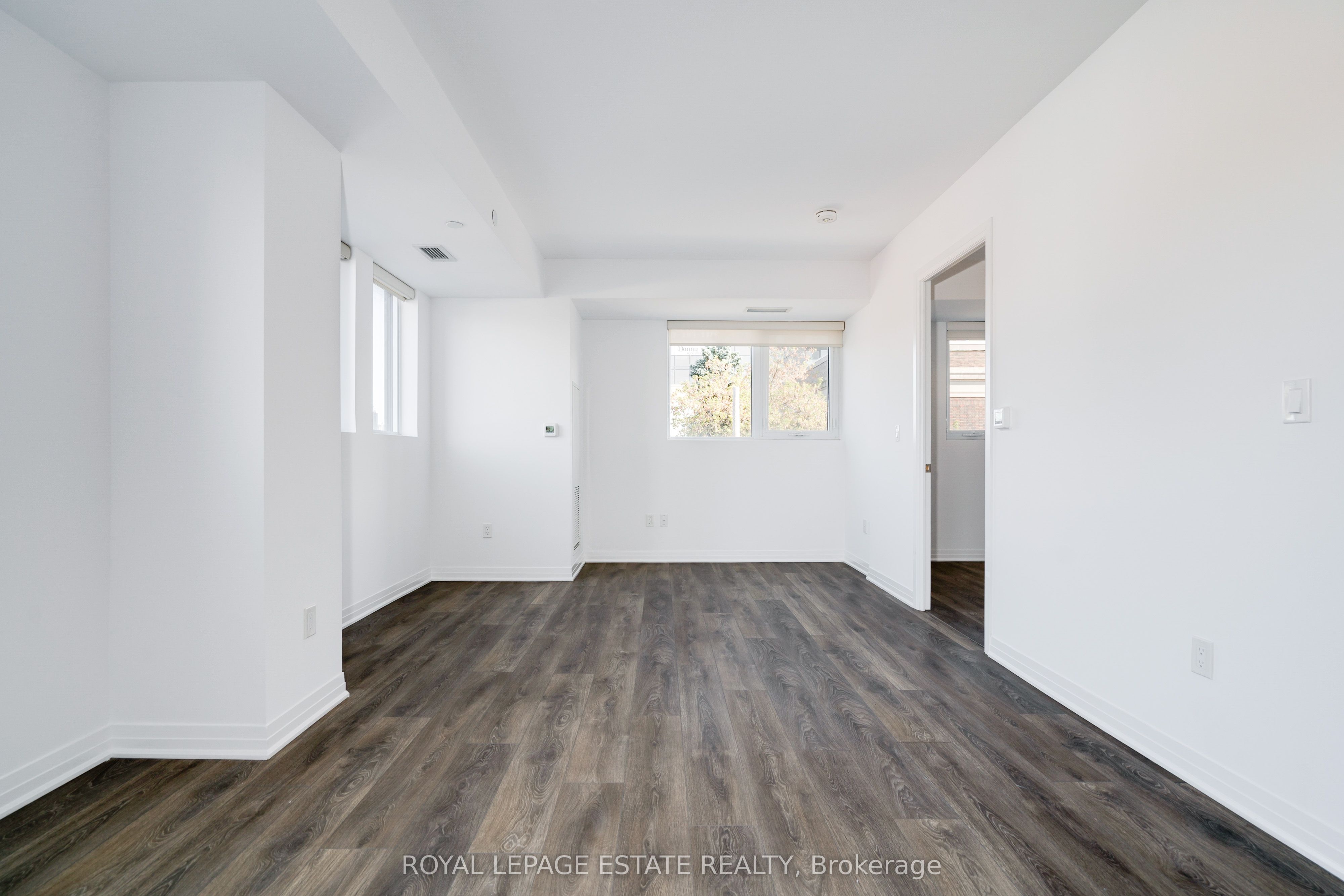 Unit 304 - 2301 Danforth Avenue, Toronto 5