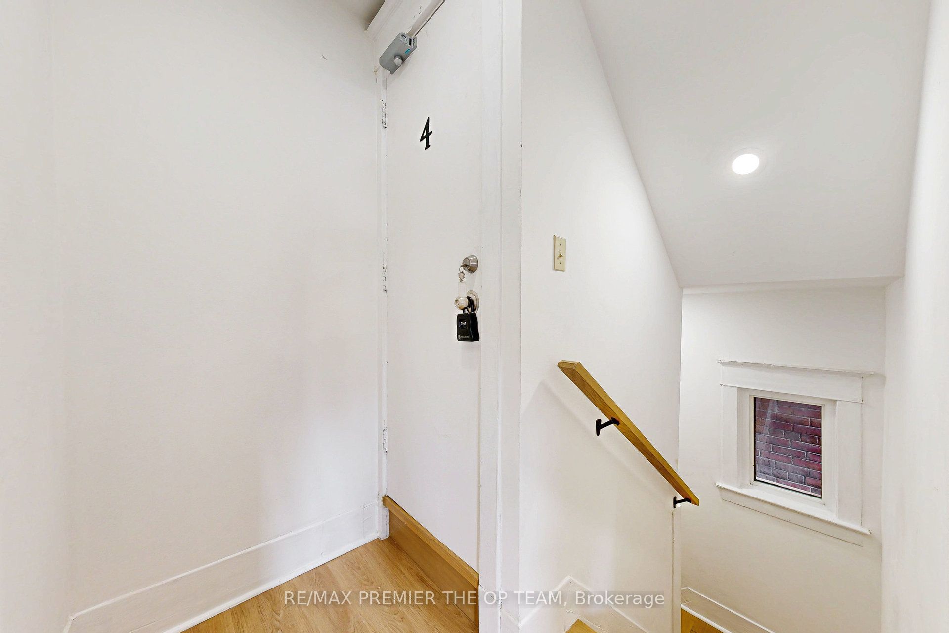 Unit 4 - 11 Columbine Avenue, Toronto 4