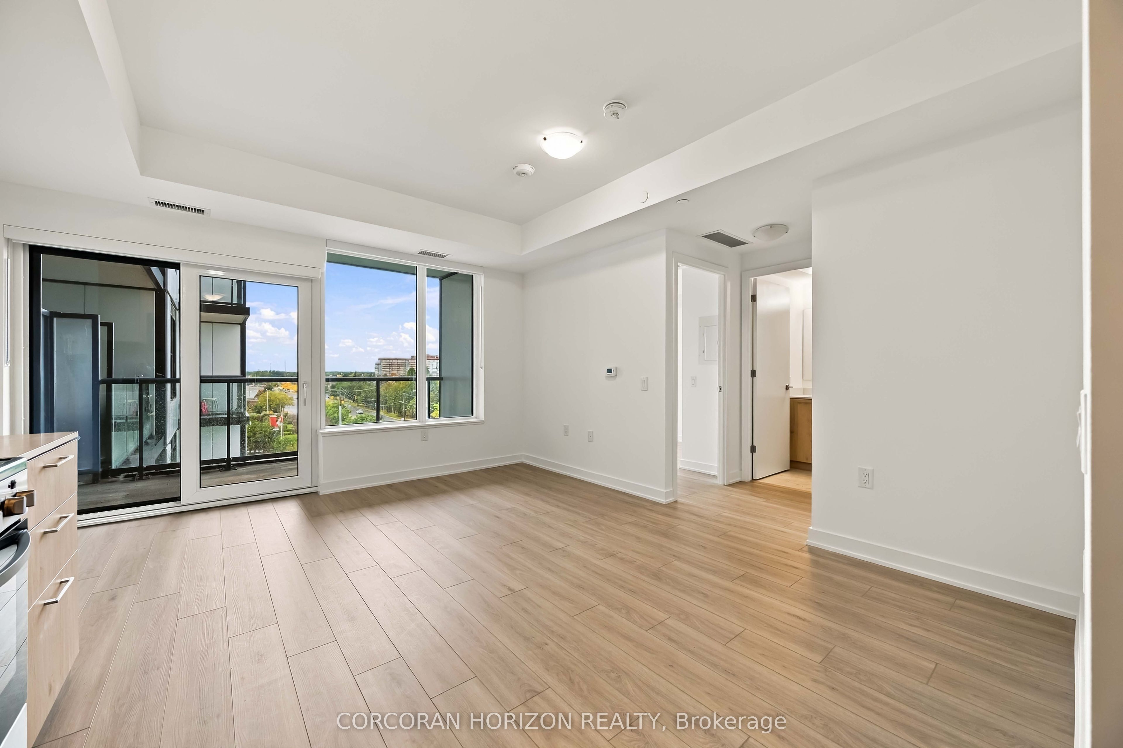 Unit 602 - 7437 Kingston Road, Scarborough 5