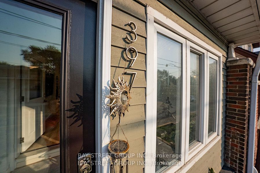 397 Kingston Road, Toronto 2