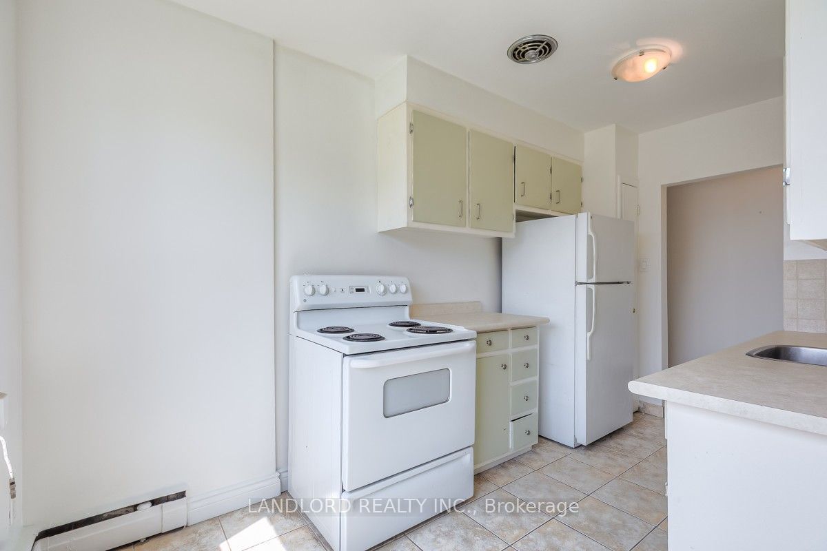Unit 204 - 111 Craydon Road, Whitby 5