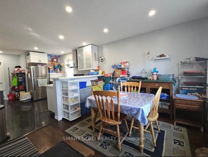 Unit Main Level - 711 Dunlop Street W, Whitby 2