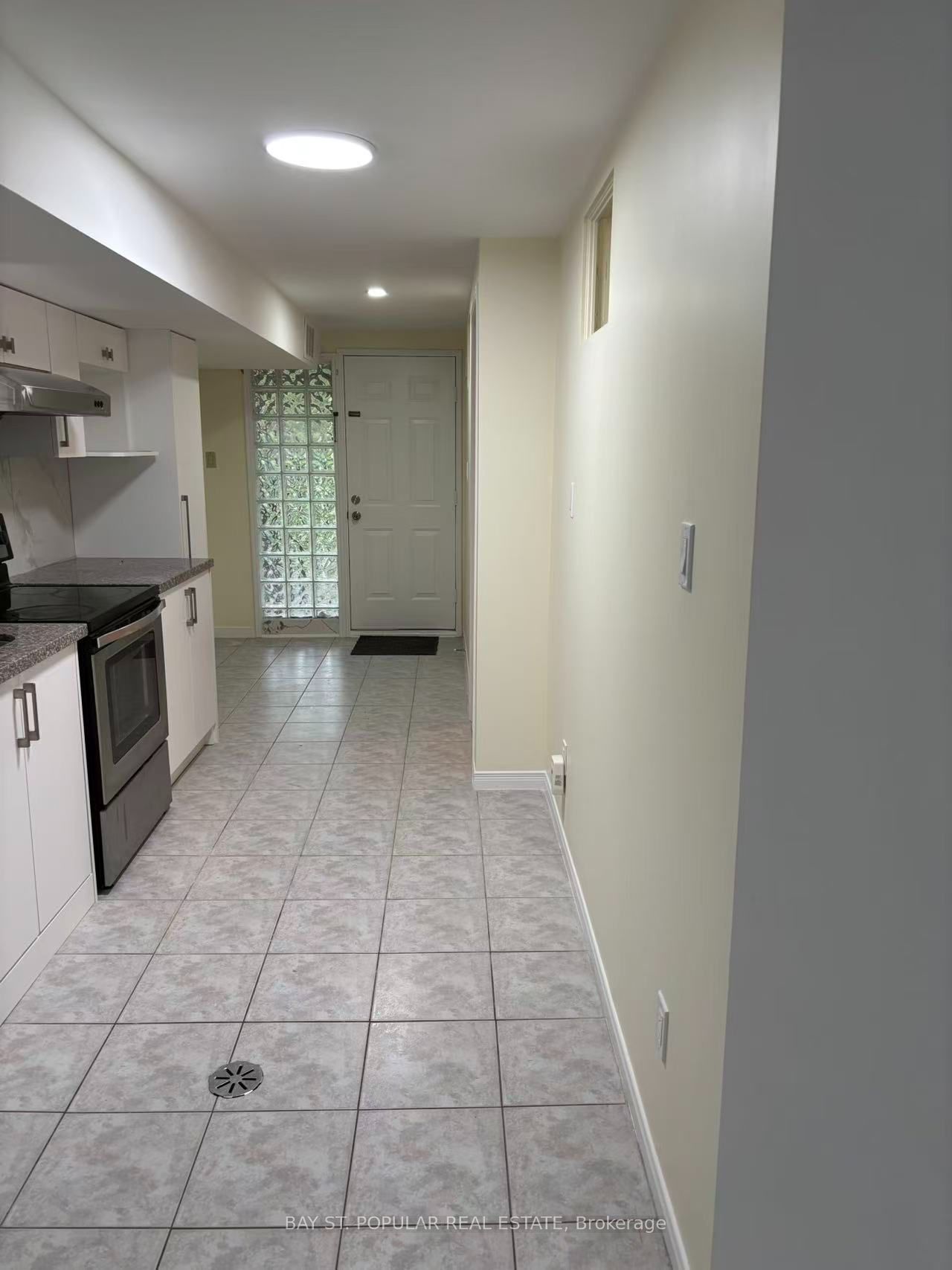 Unit Bsmnt - 100 Seamist Crescent, Scarborough 2