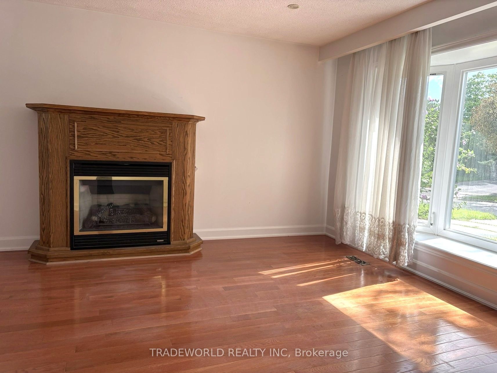 Unit Main Floor - 54 Bridley Drive, Scarborough 3