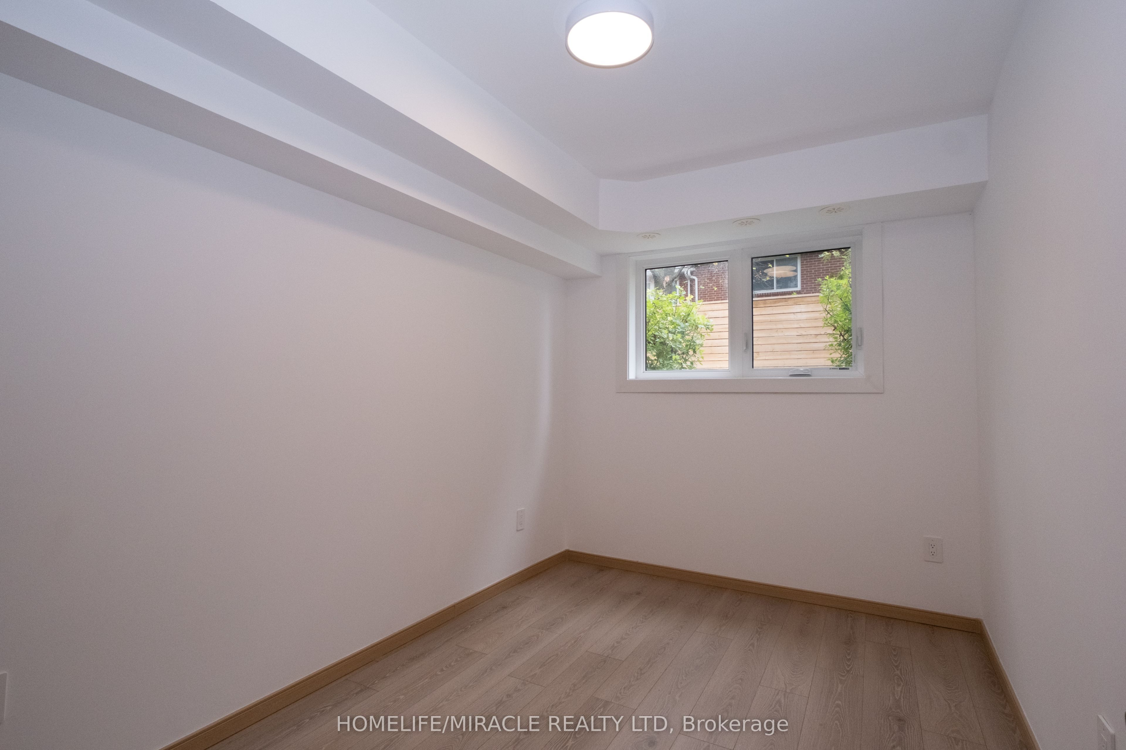 Unit C3-101 - 3425 Sheppard Avenue, Scarborough 5