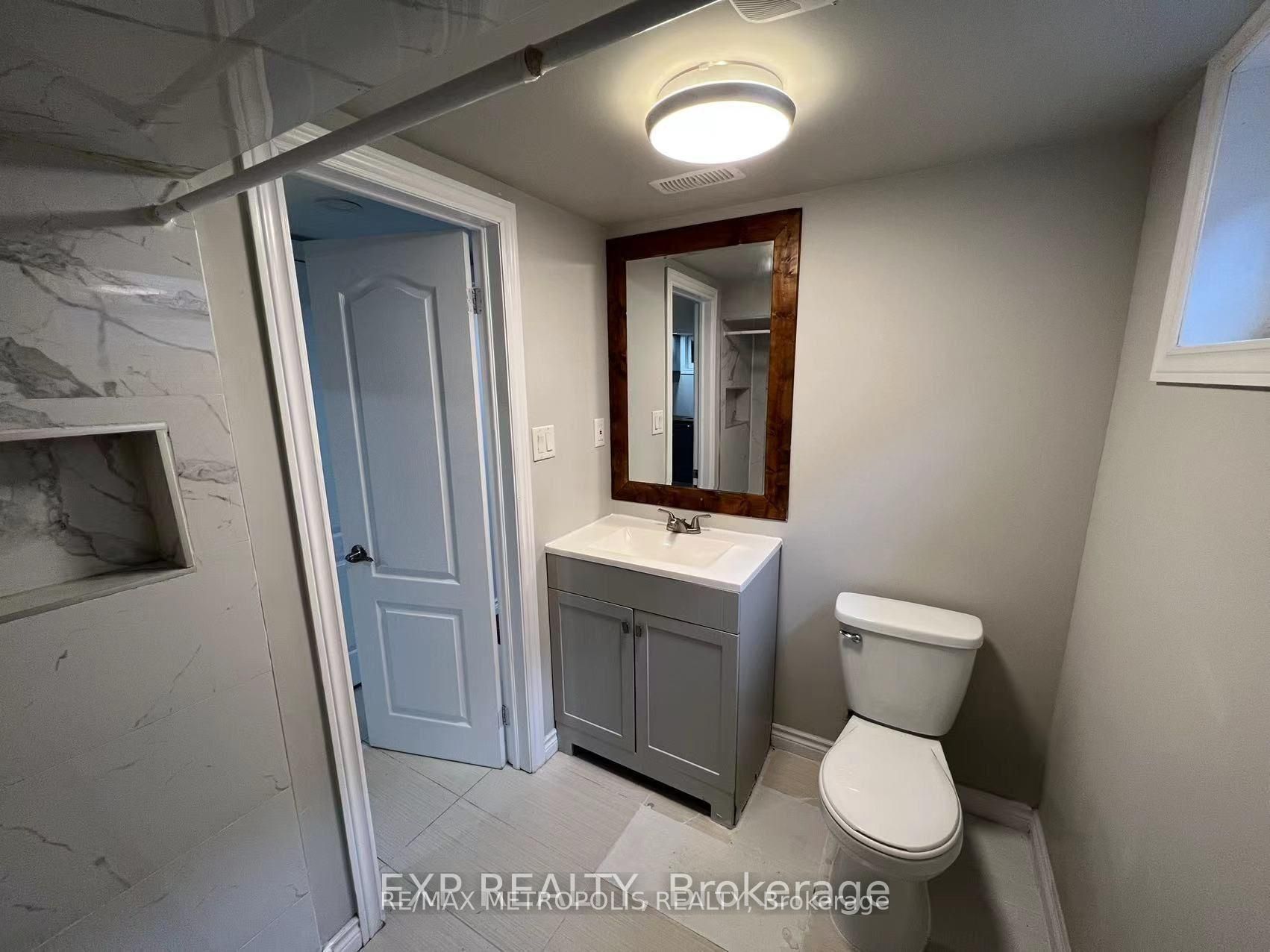Unit Bsmt - 6 Mid Pines Road, Scarborough 5