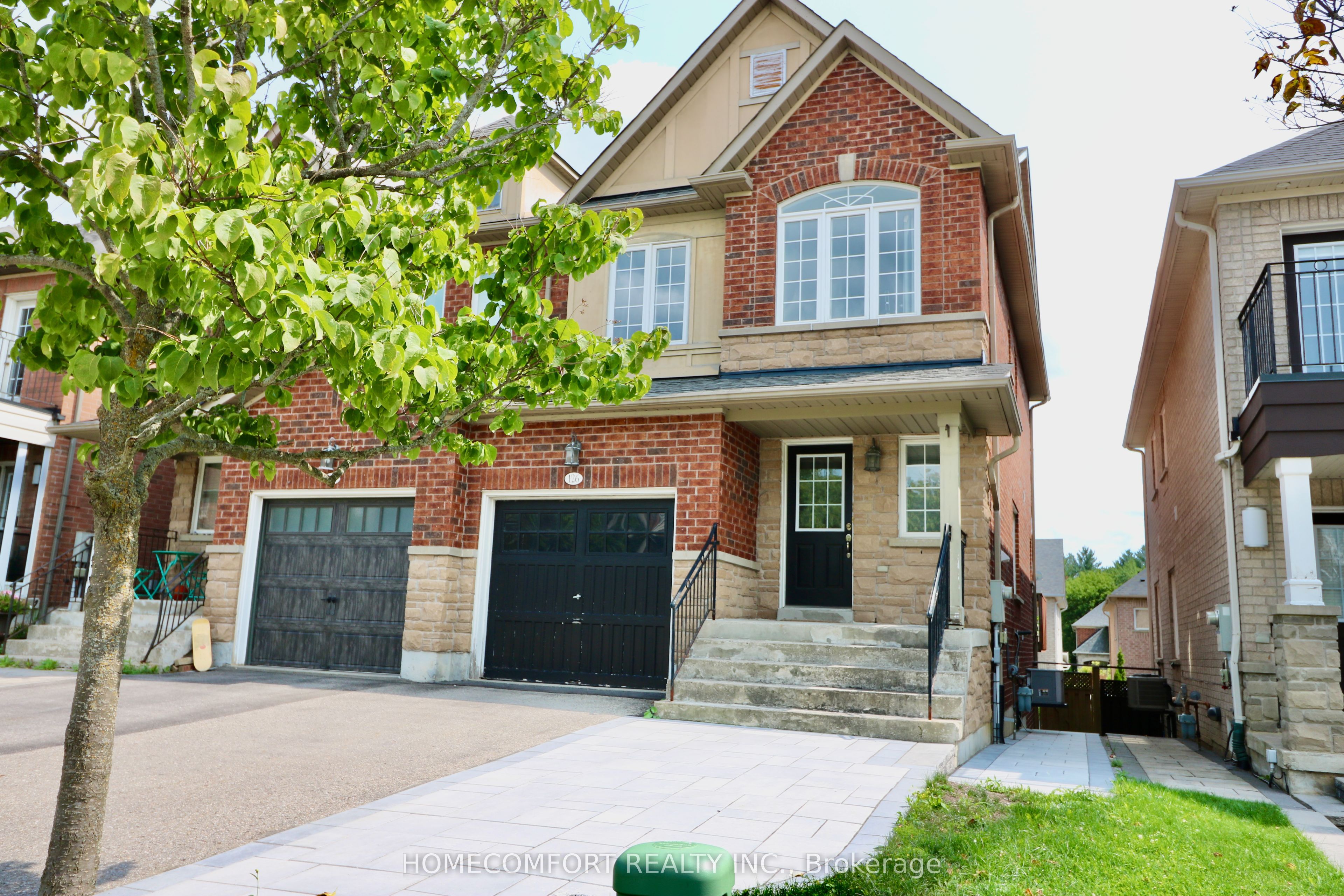 Unit Lower - 126 Gamble Glen Crescent, Richmond Hill 2