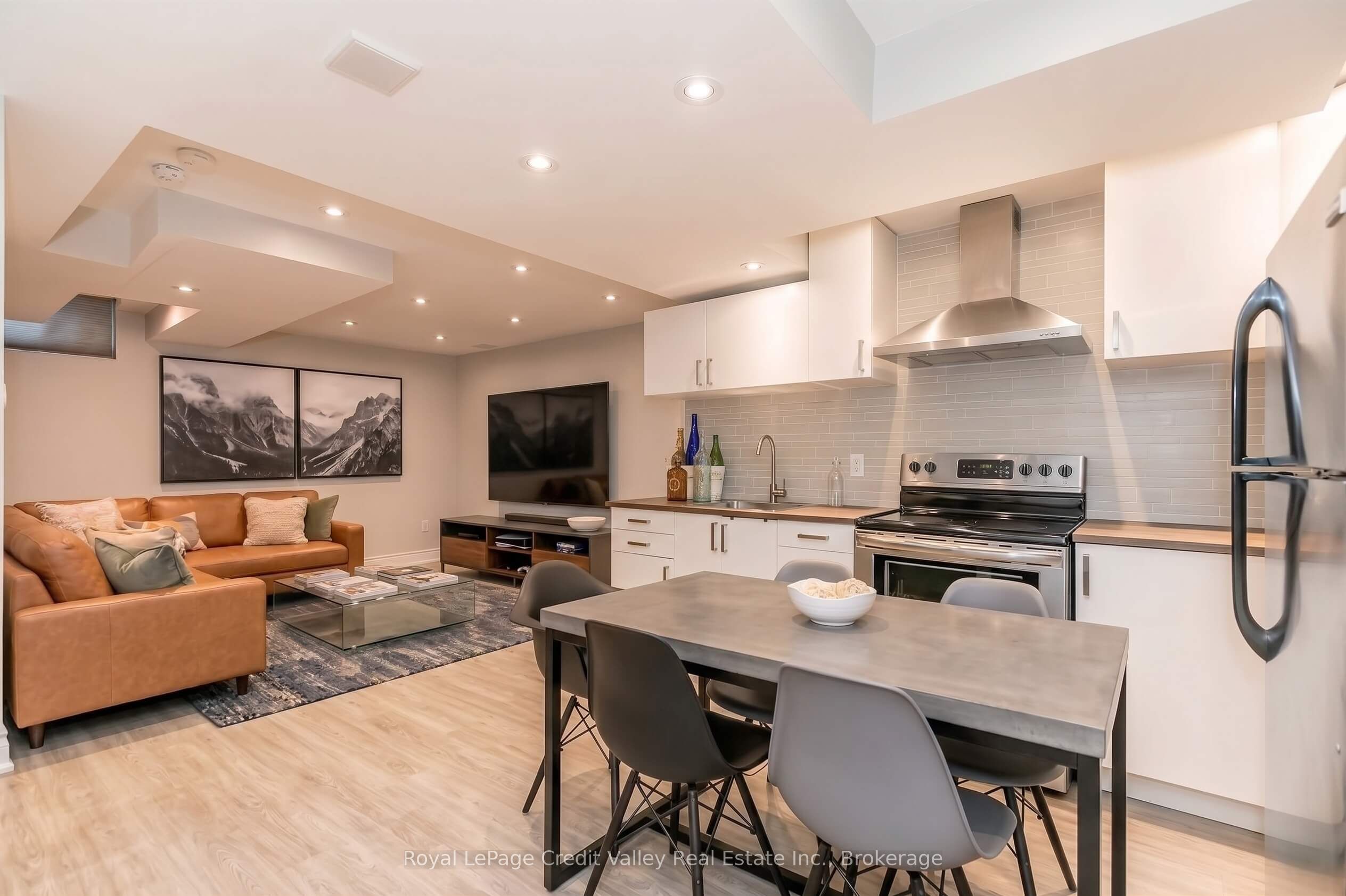 Unit BSMT - 9 Old Field Crescent, East Gwillimbury 5
