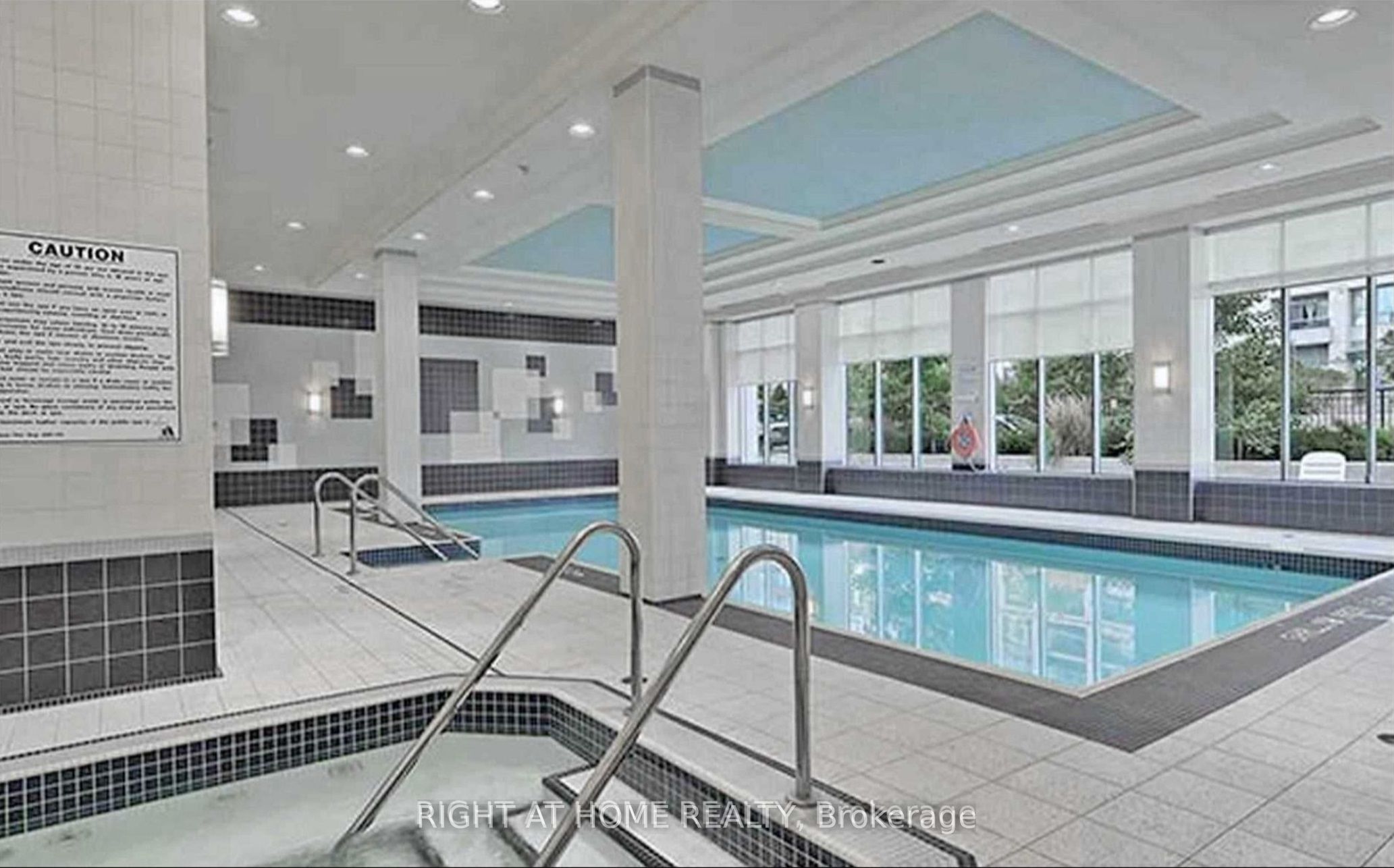 Unit 804 - 20 North Park Road, Vaughan 4