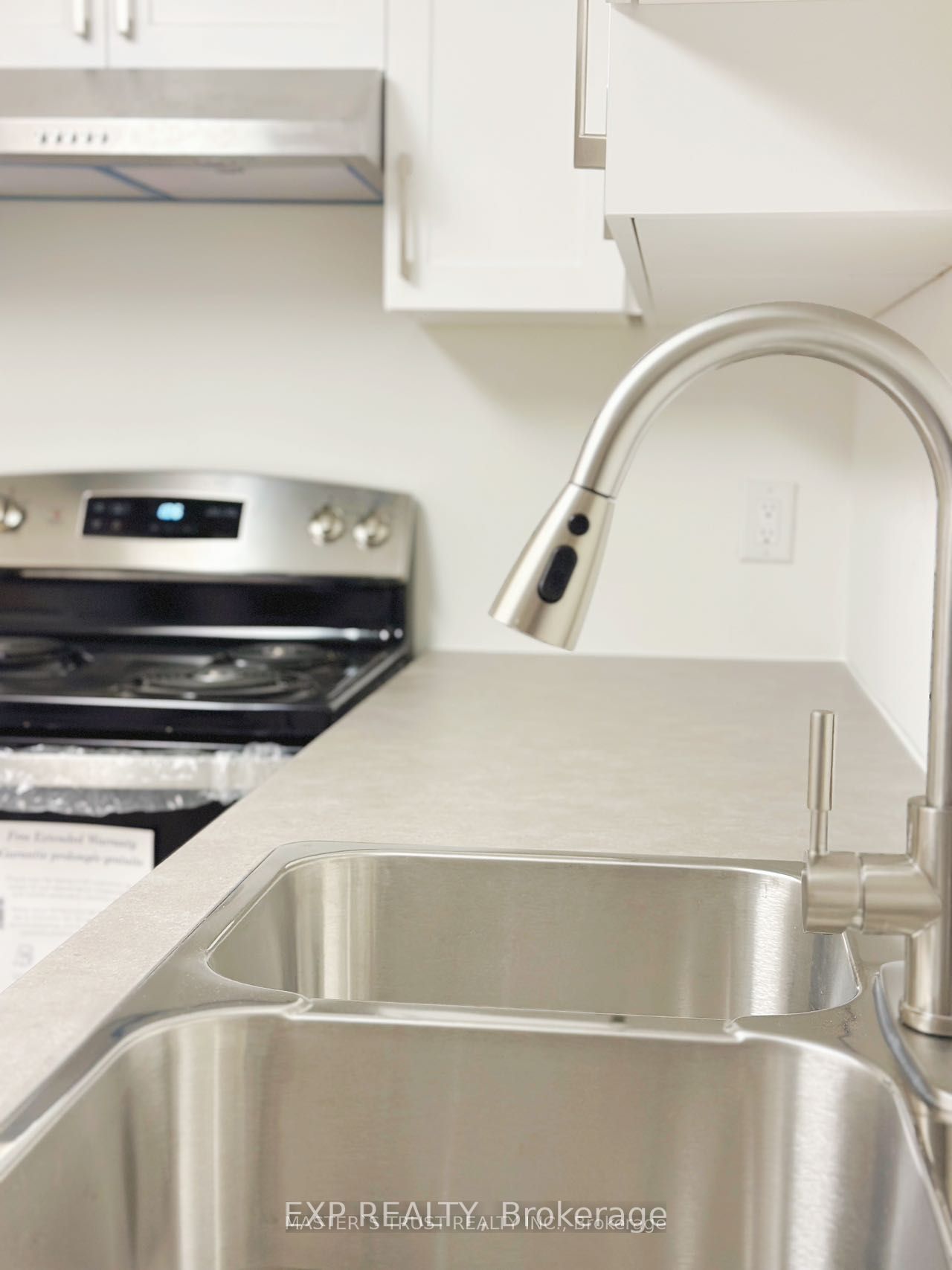 Unit Lower - 11 Marion Crescent, Markham 5
