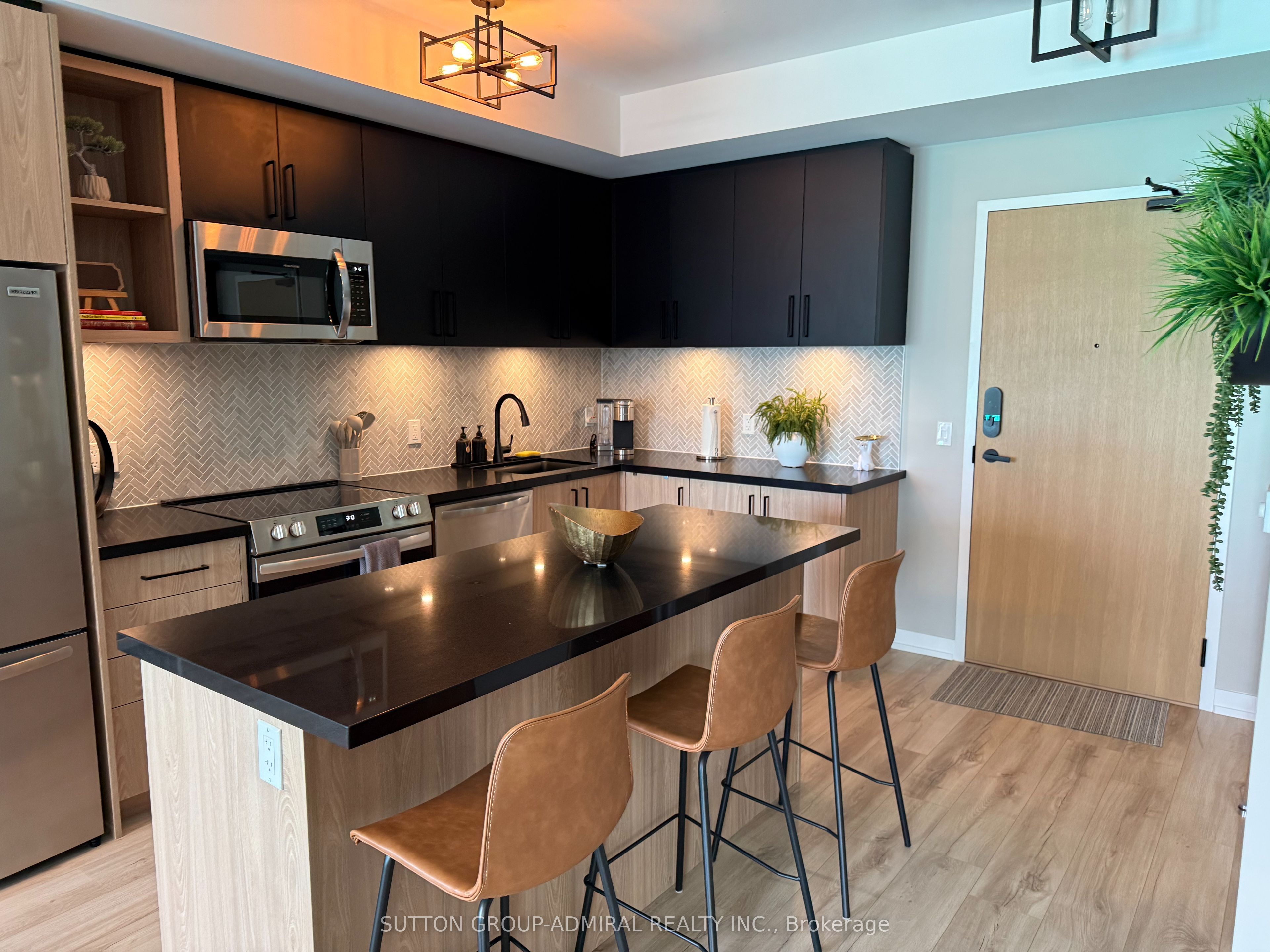 Unit 422 - 333 Sunseeker Avenue, Innisfil 2