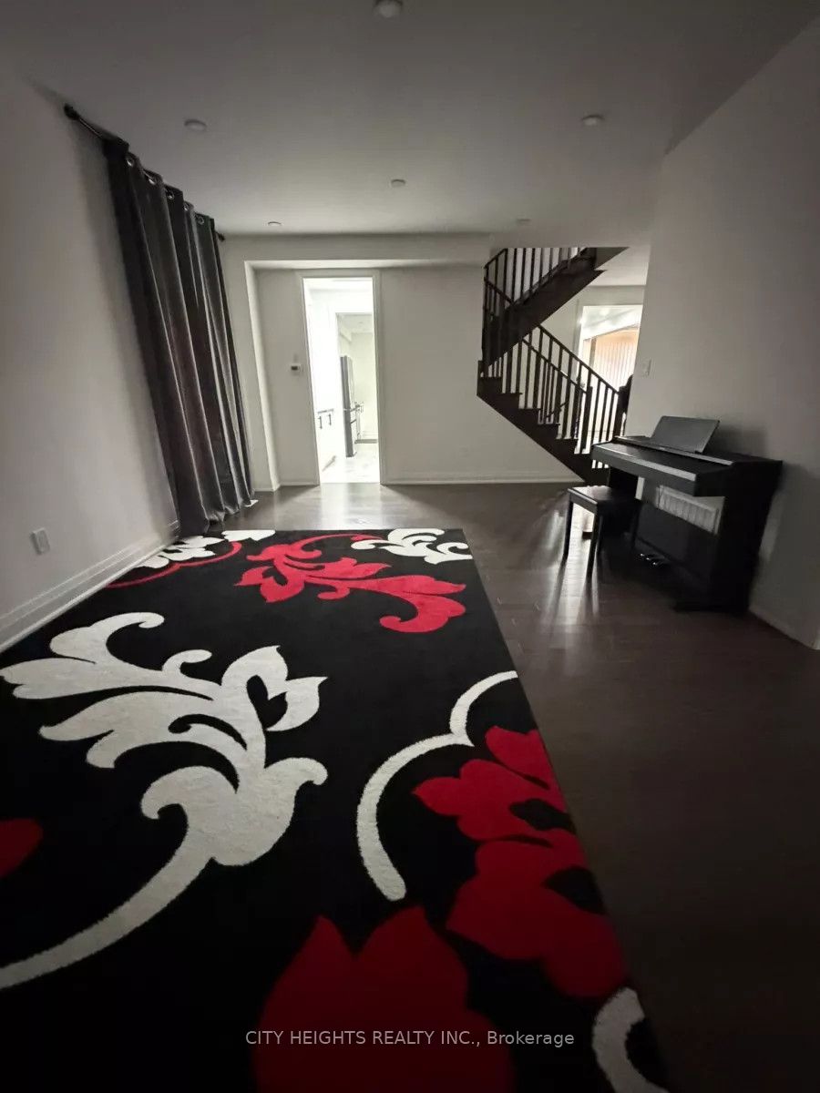 Unit 1 - 54 Marigold Boulevard, Adjala-Tosorontio 4