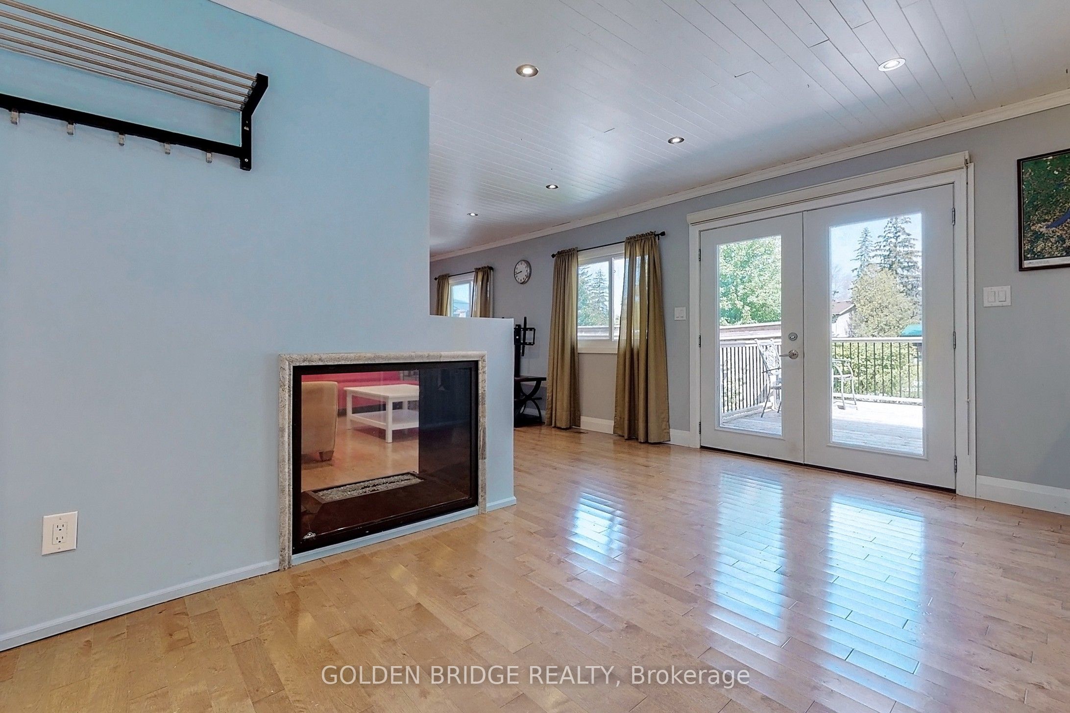 196 South Channel Drive, Georgina 3