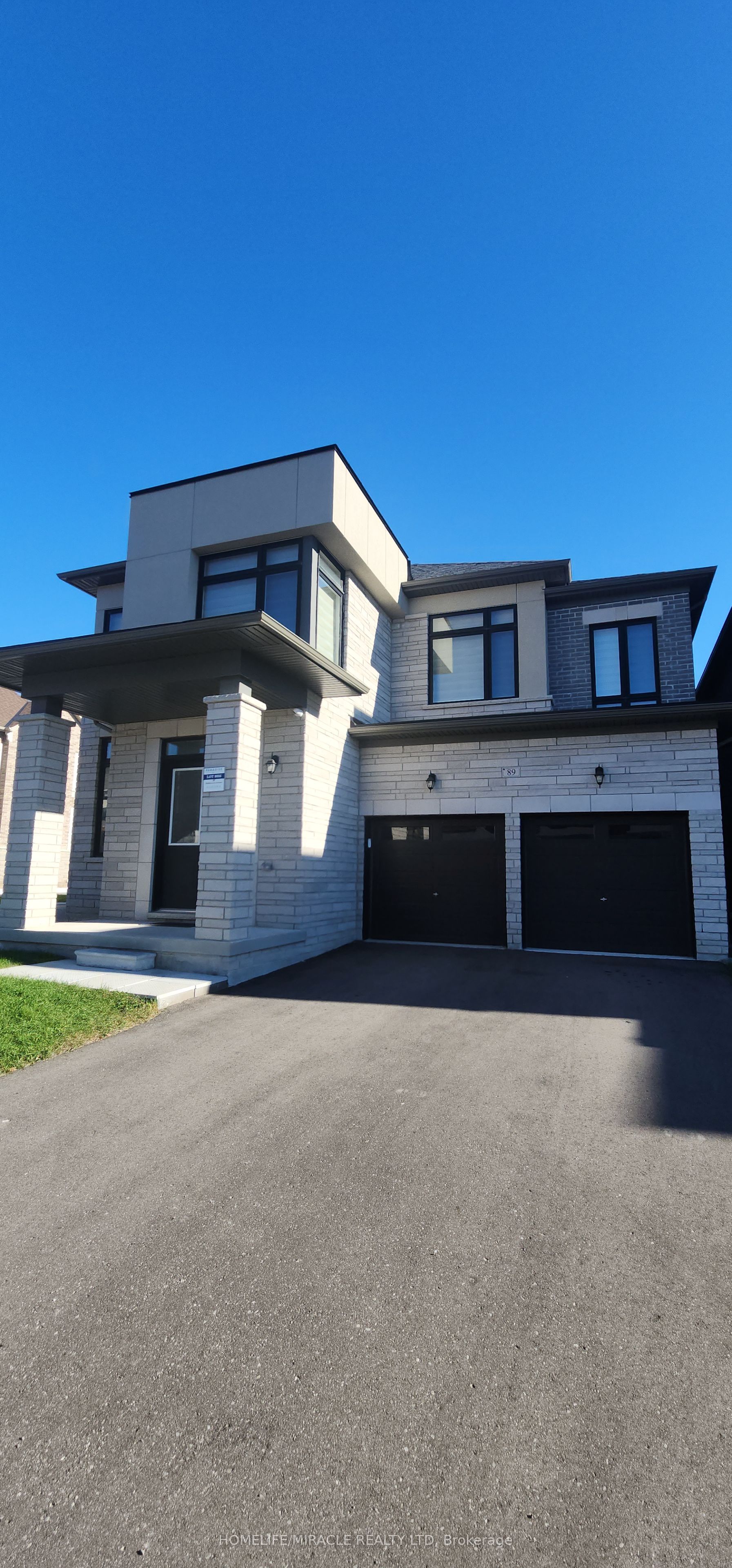 89 Halldorson Avenue, Aurora 2