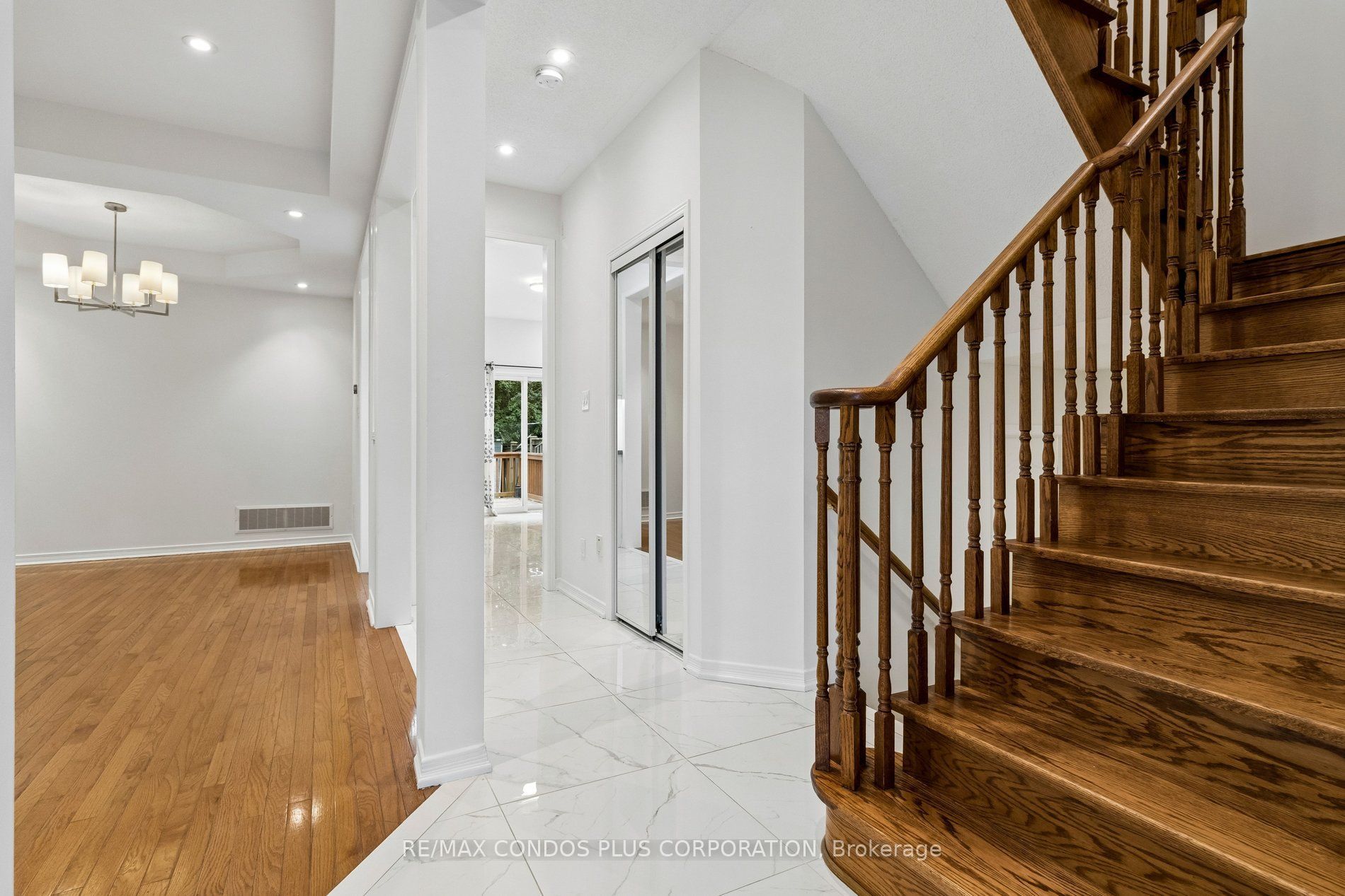 41 Maroon Drive, Richmond Hill 5