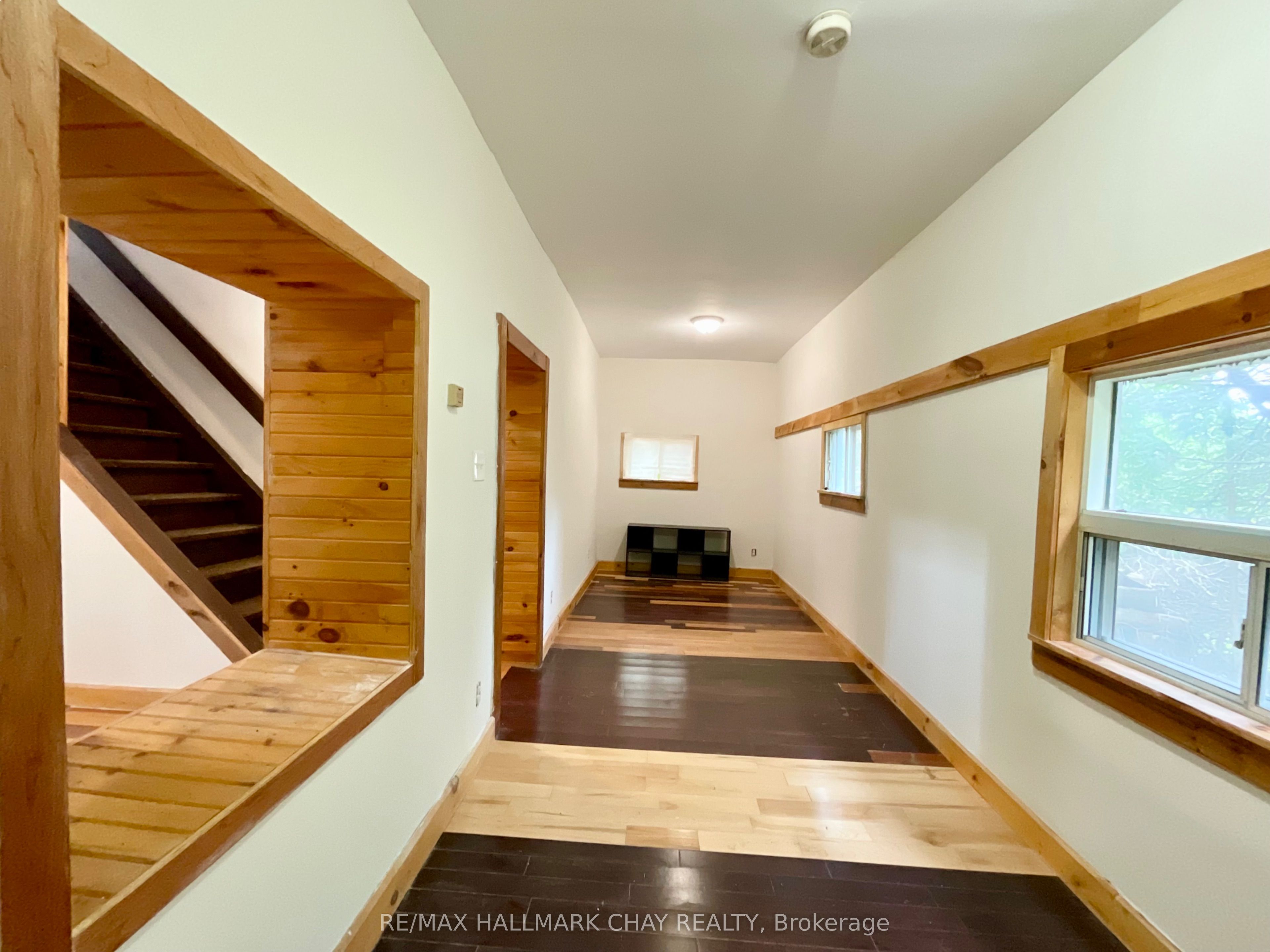 961 7th Line, Innisfil 4