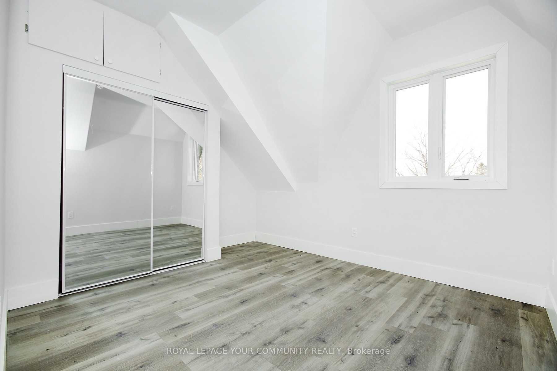 Unit 2A - 352 Main Street N, Markham 3