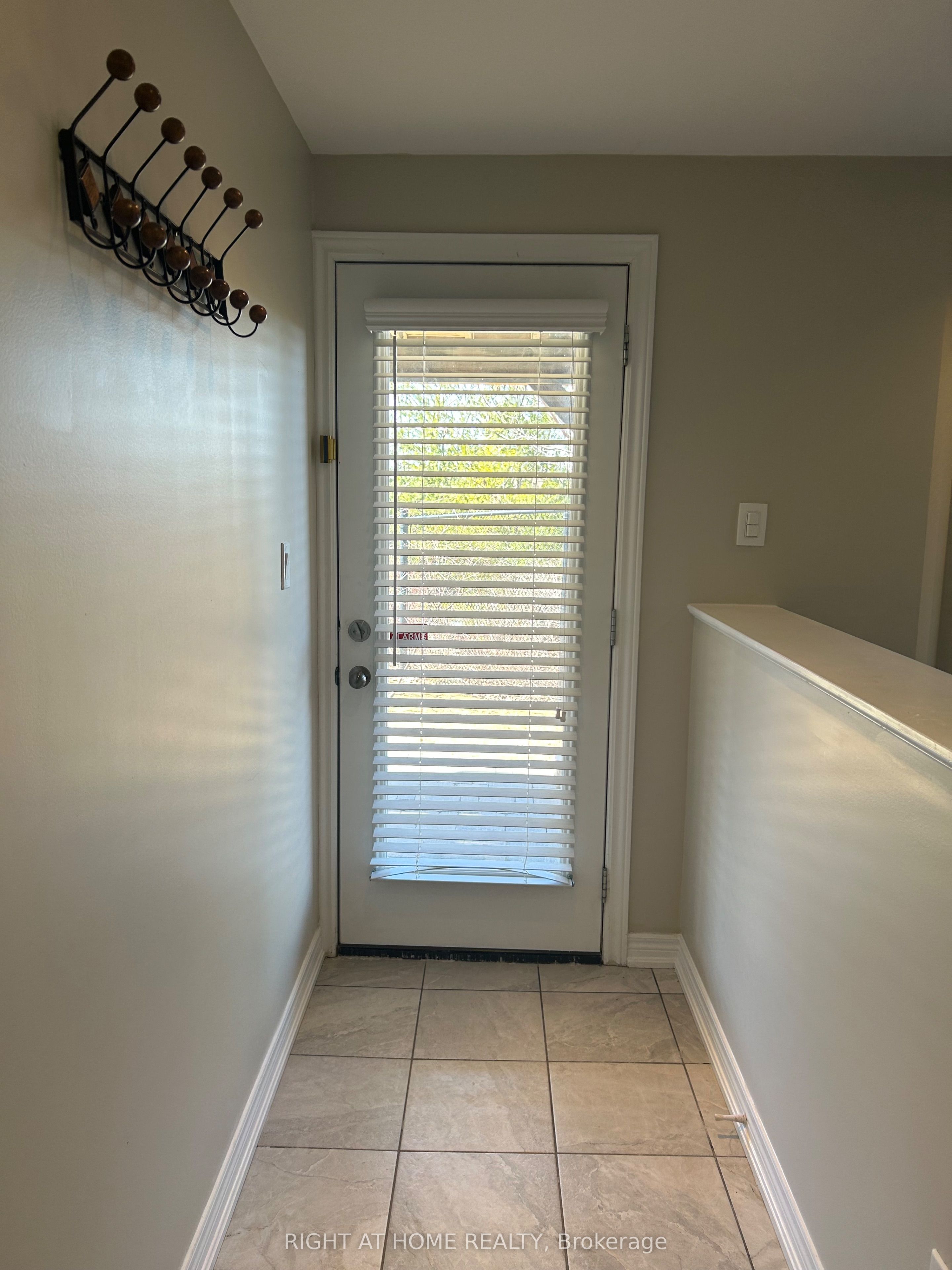 (Address not available), Whitchurch-Stouffville 4