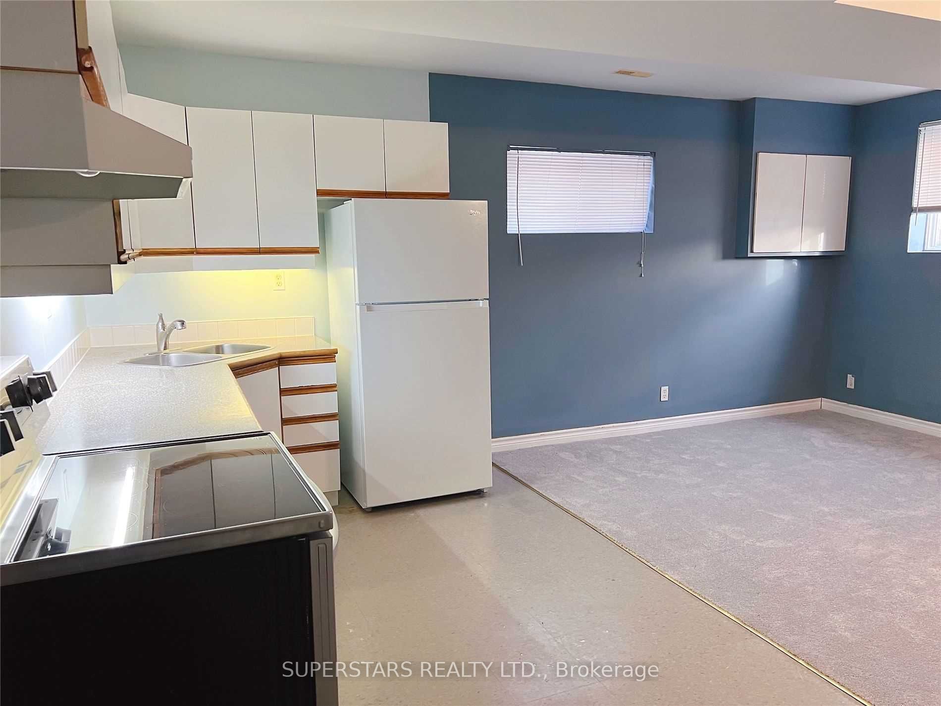 Unit Bsmt - 276 Parkwood Avenue, Georgina 4