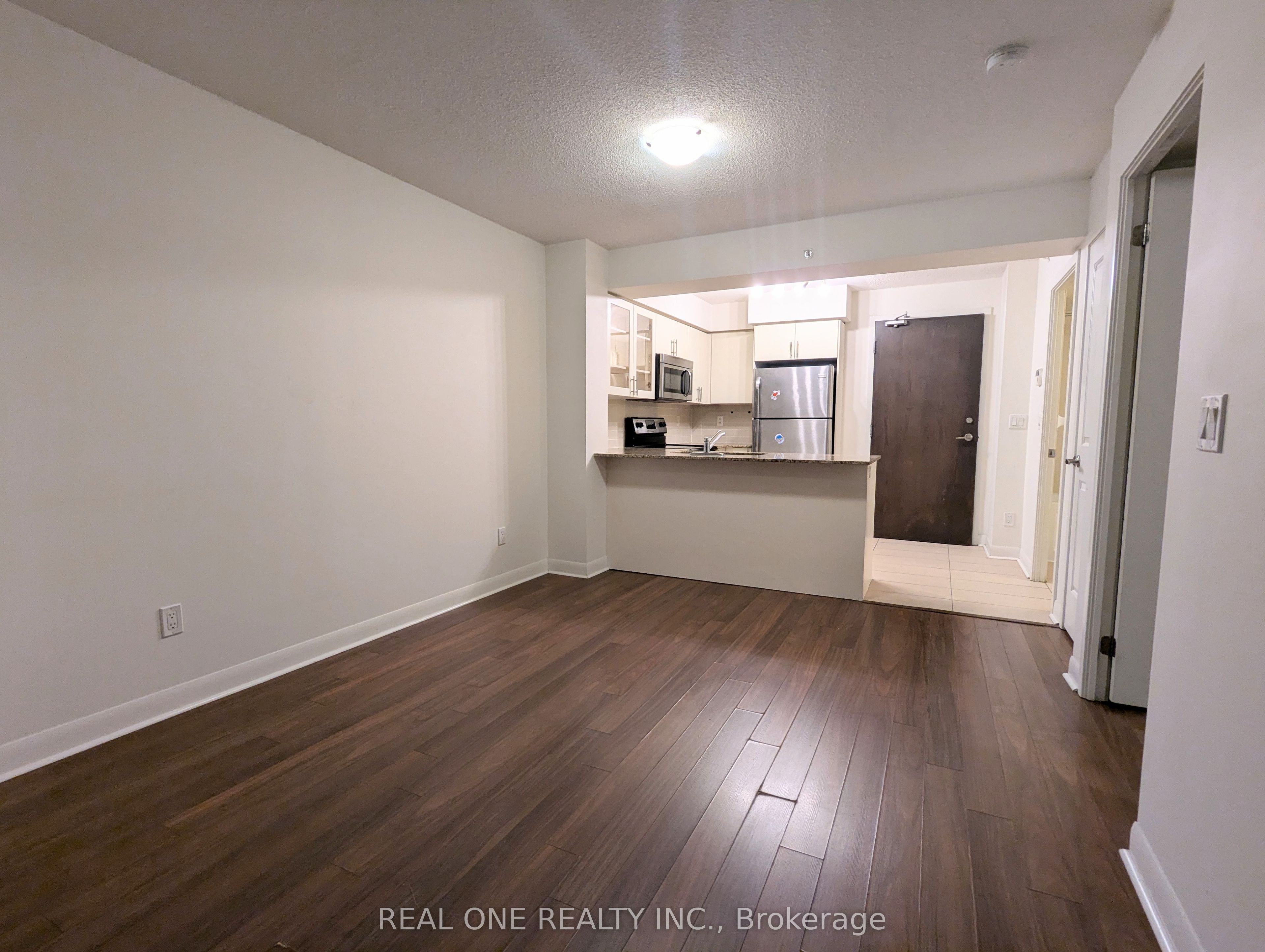 Unit 621 - 75 Norman Bethune Avenue, Richmond Hill 4