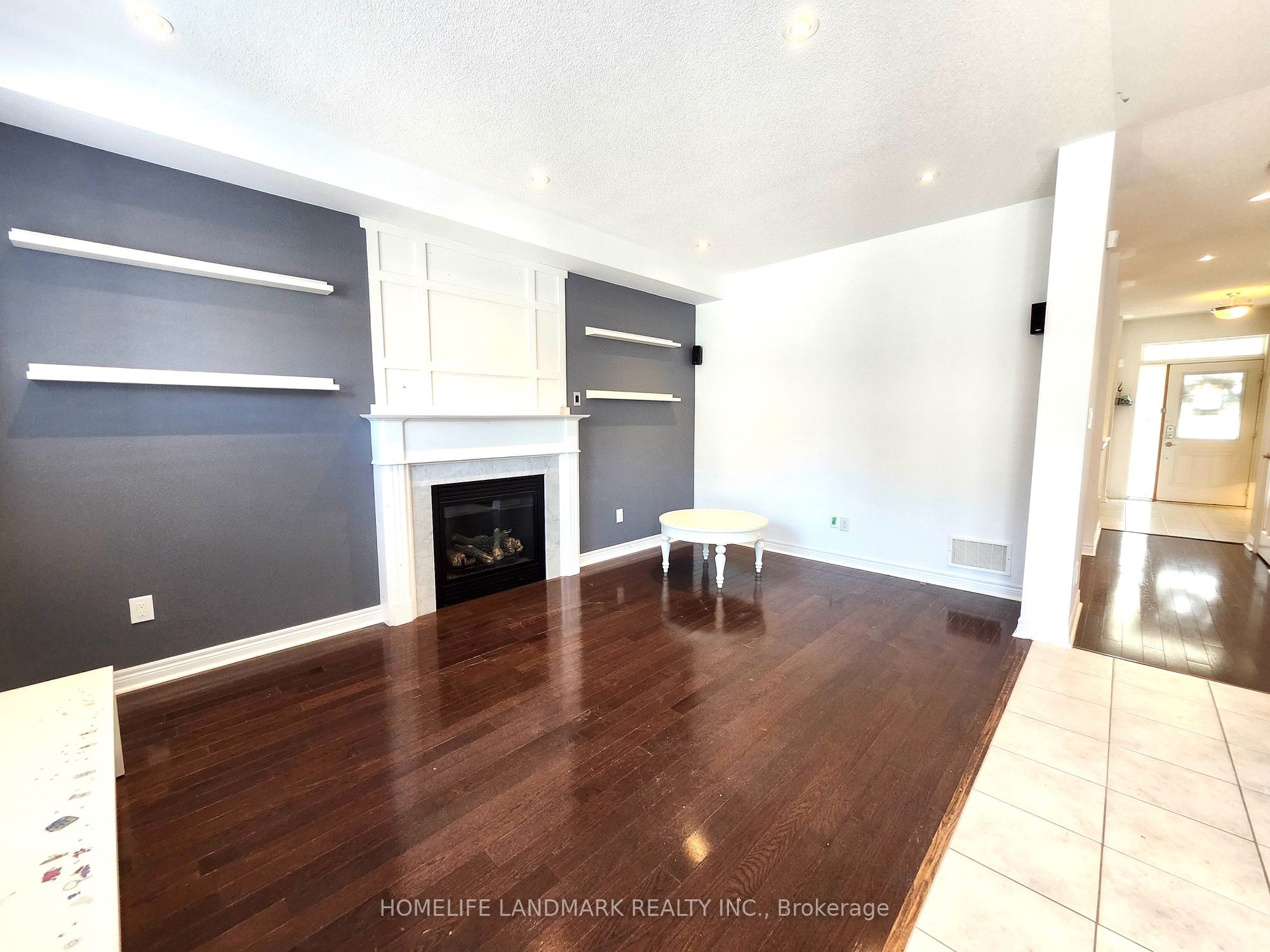 8 Church View Avenue, Markham 5
