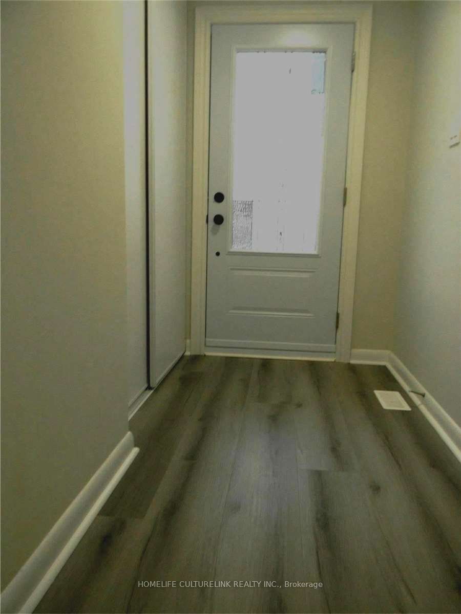 Unit Main Fl - 776 Grace Street, Newmarket 4