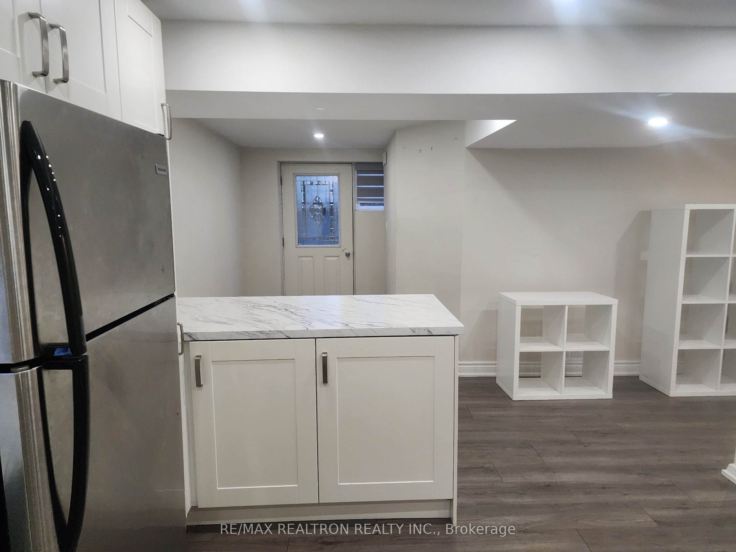 Unit Basement - 426 Crosby Avenue, Richmond Hill 2