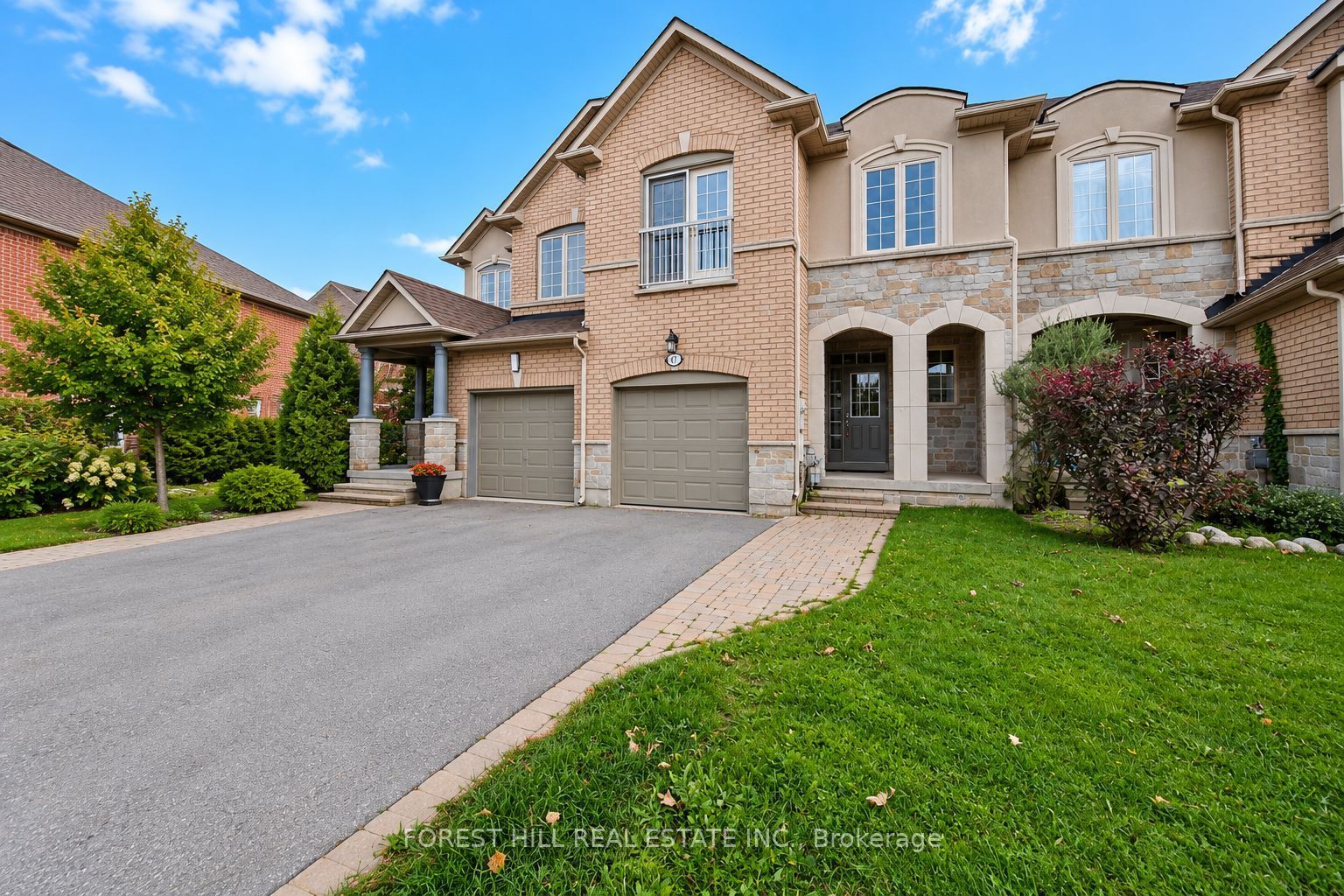 47 Loire Valley Avenue, Vaughan 2