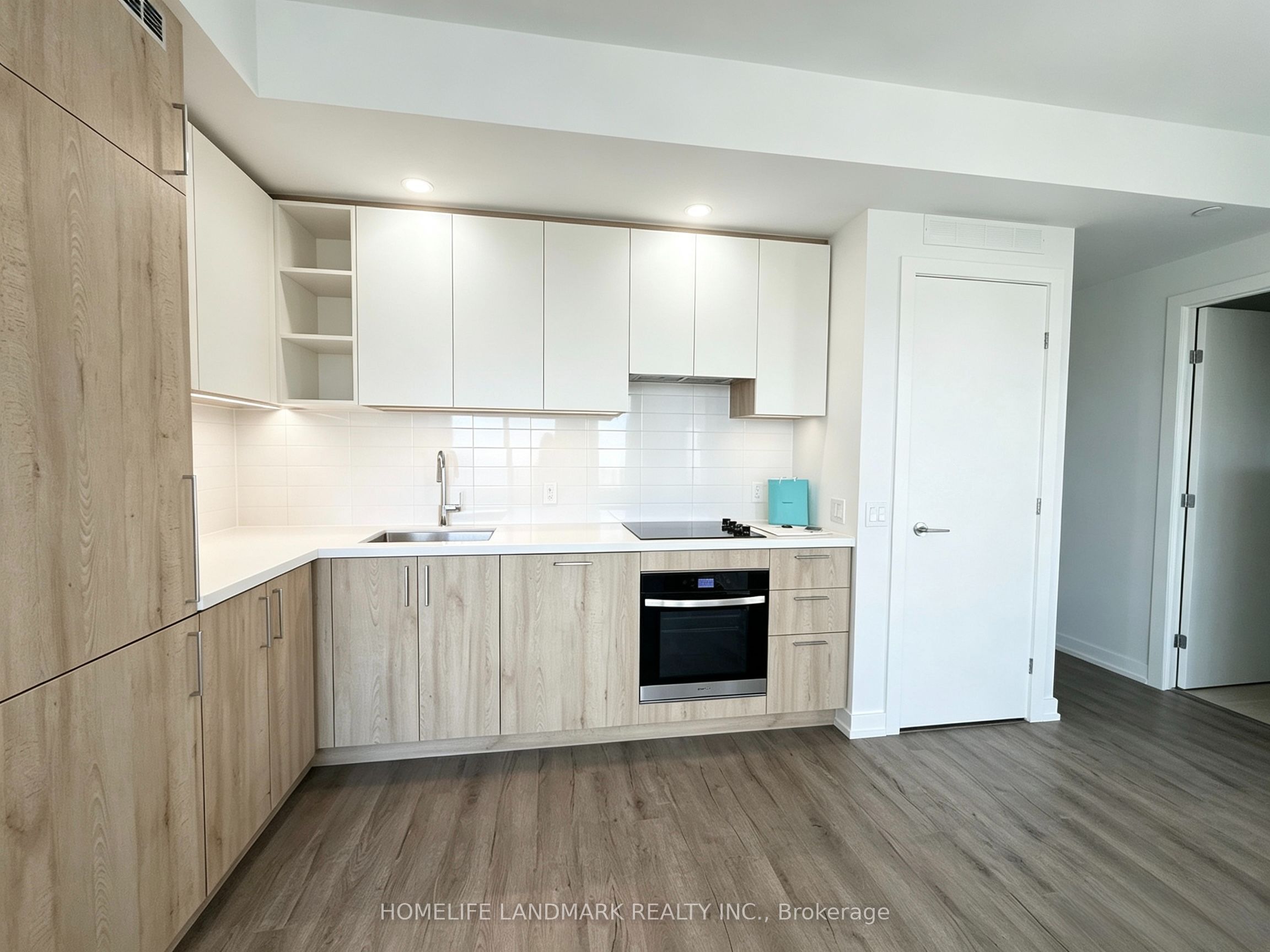 Unit 2002 - 21 Meadowdale Road, Vaughan 4