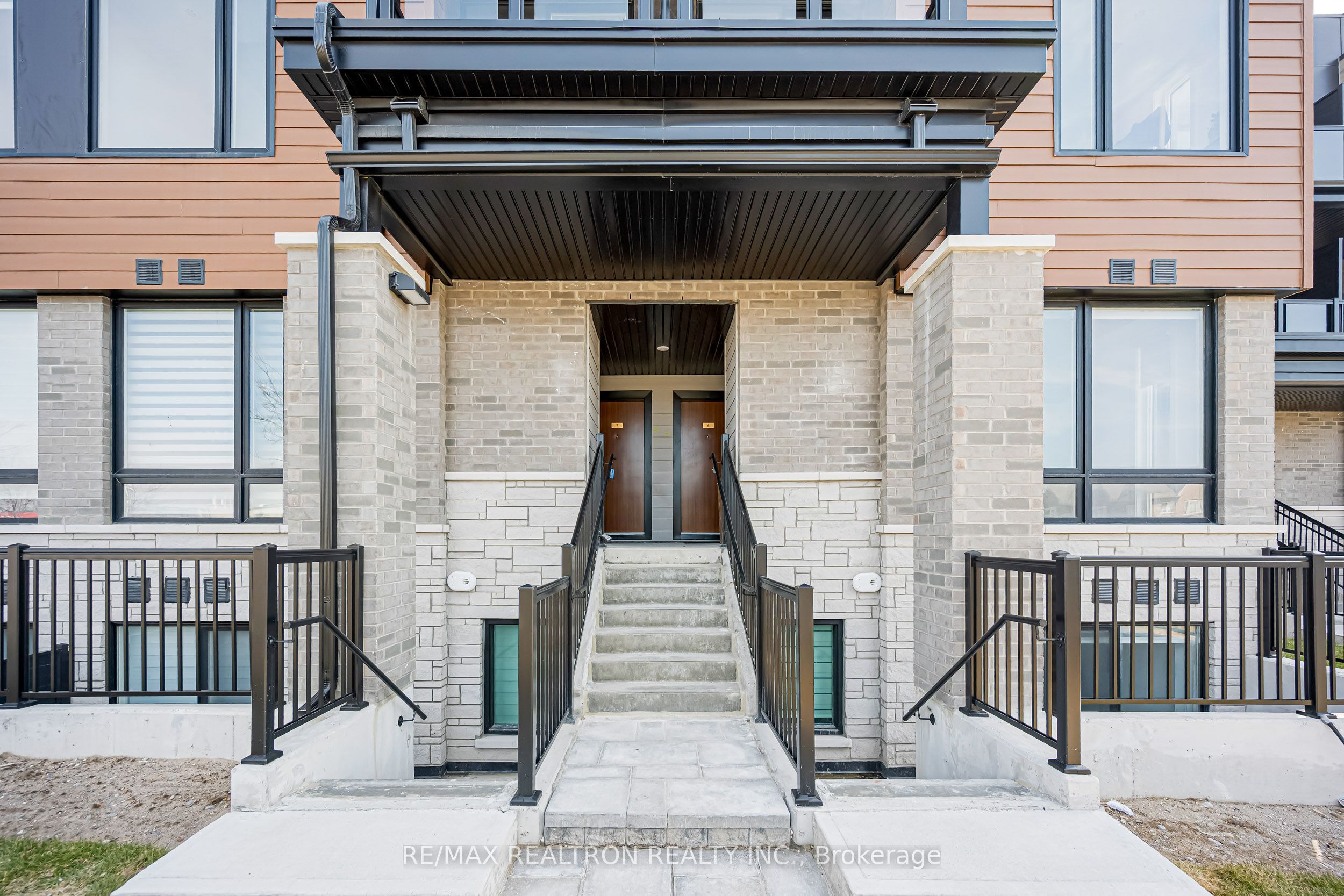 Unit 107 - 3175 Denison Street, Markham 2
