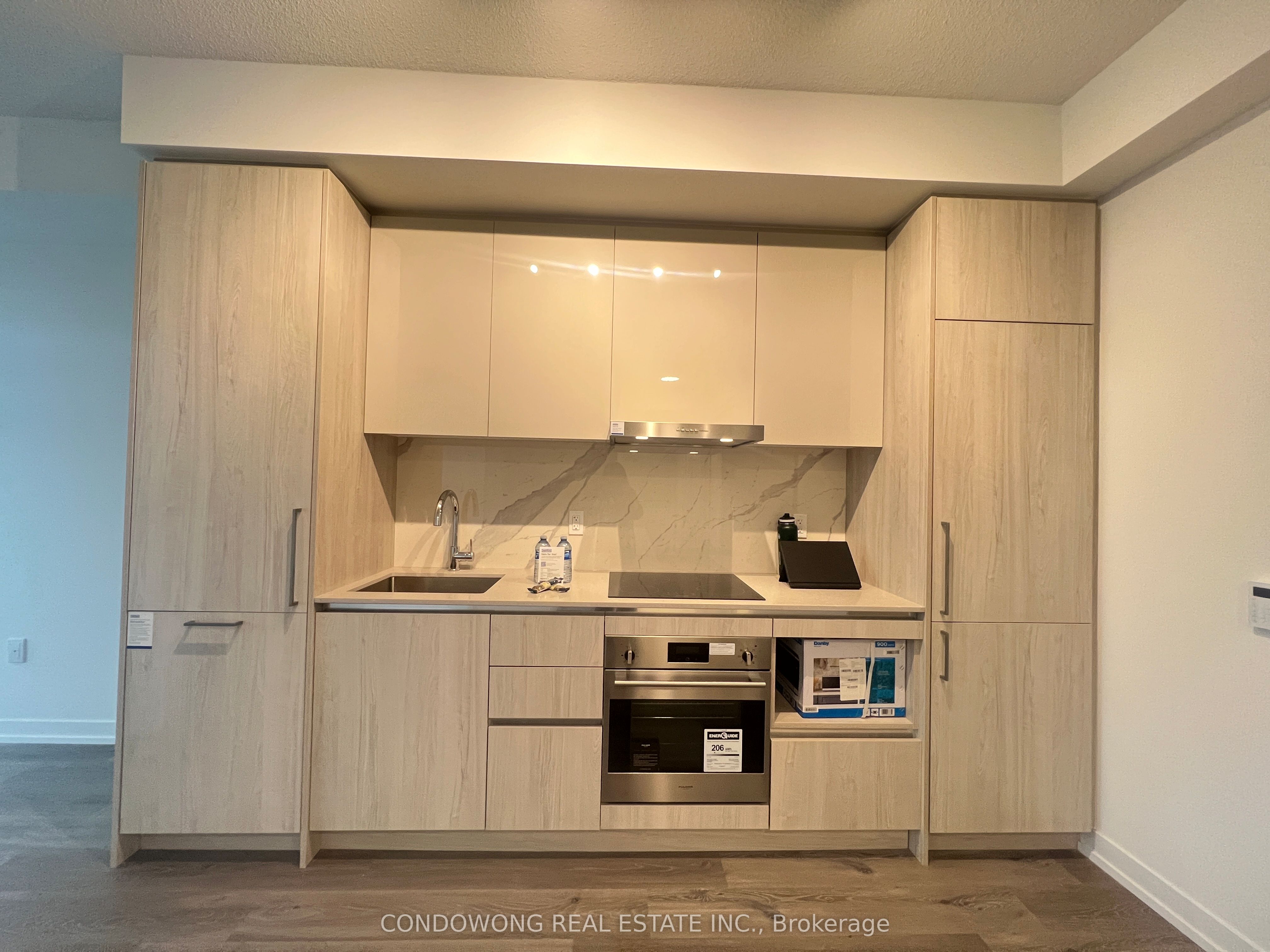 Unit 2910 - 225 Commerce Street, Vaughan 4