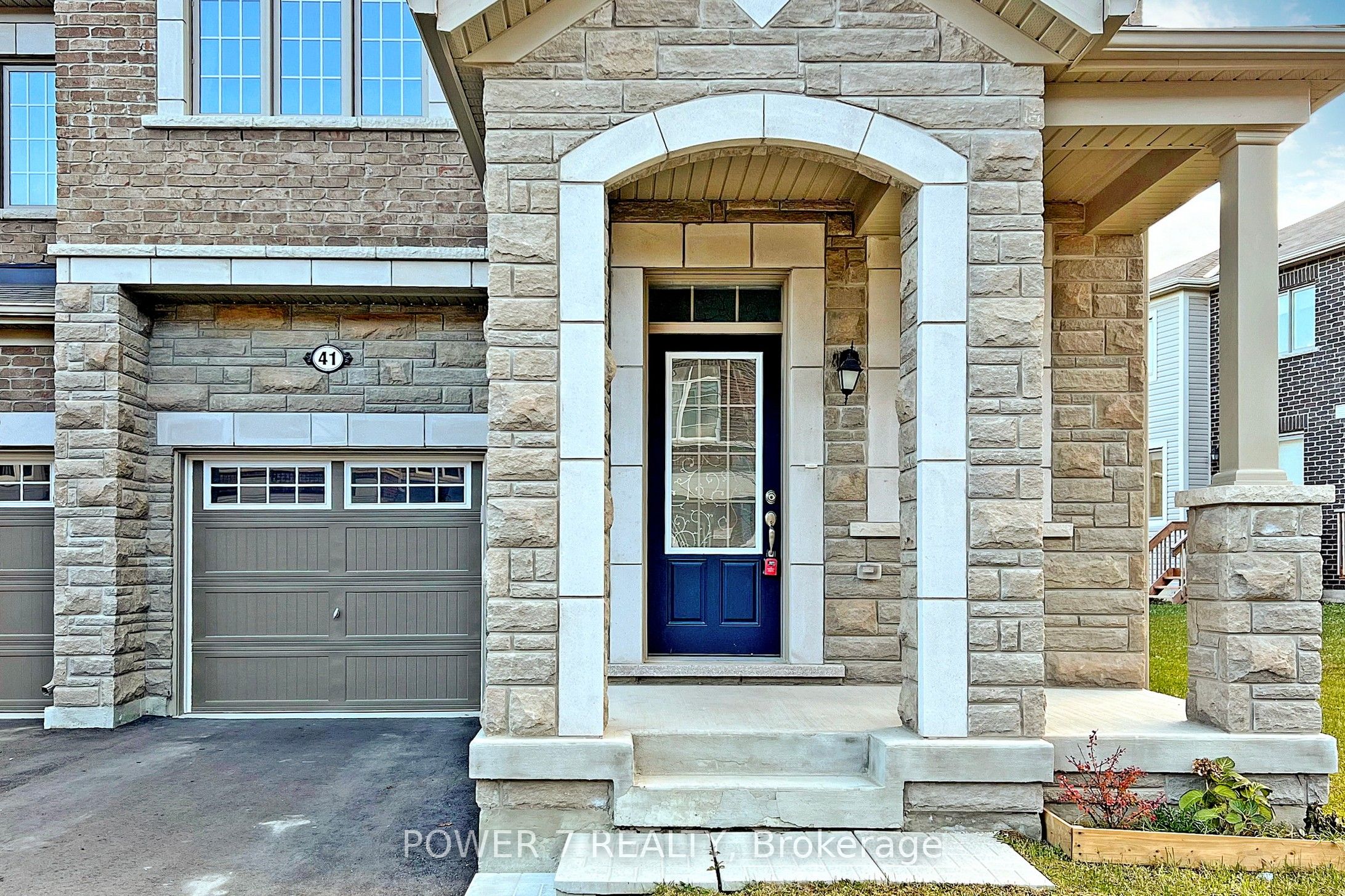 41 Ness Drive, Richmond Hill 2