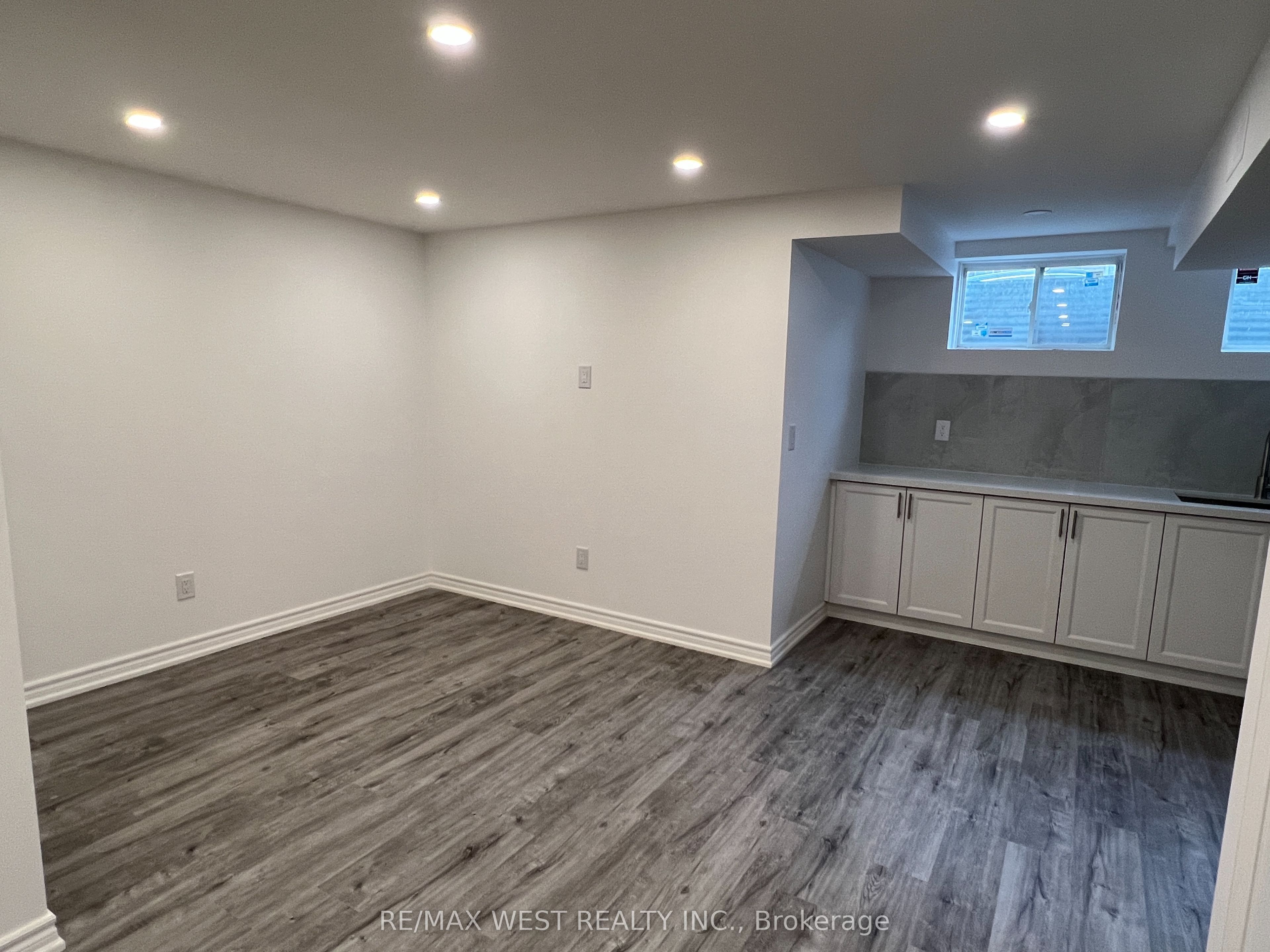 Unit Basement - 3 Earnshaw Drive, Markham 3