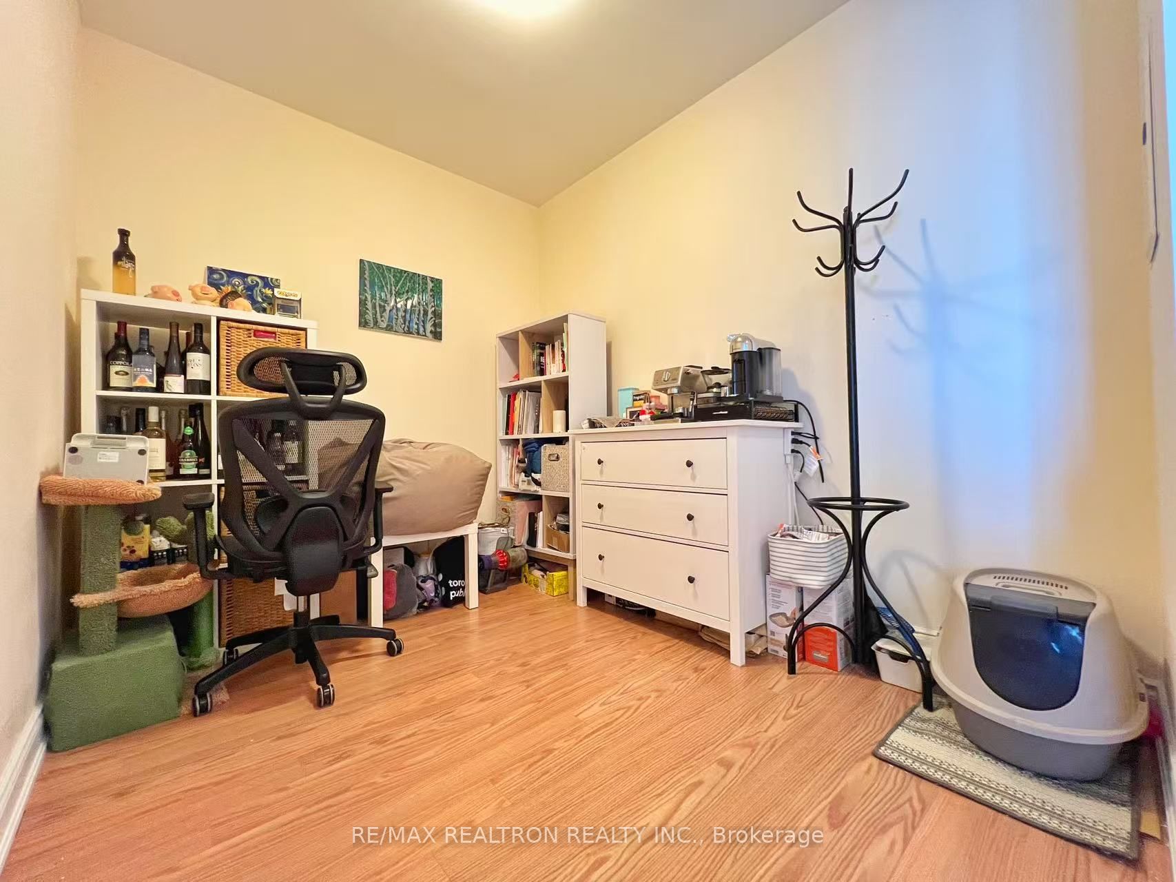 Unit 1611 - 9088 Yonge Street, Richmond Hill 4