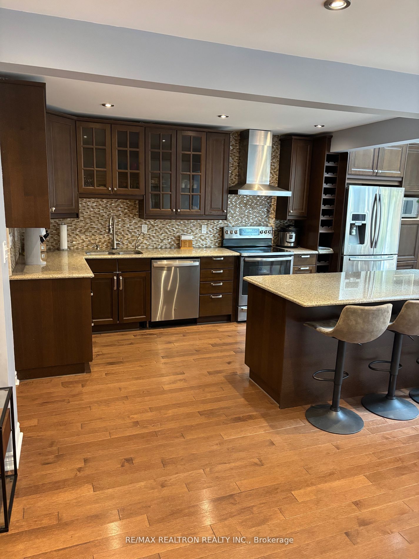 6 Joanna Crescent, Vaughan 5