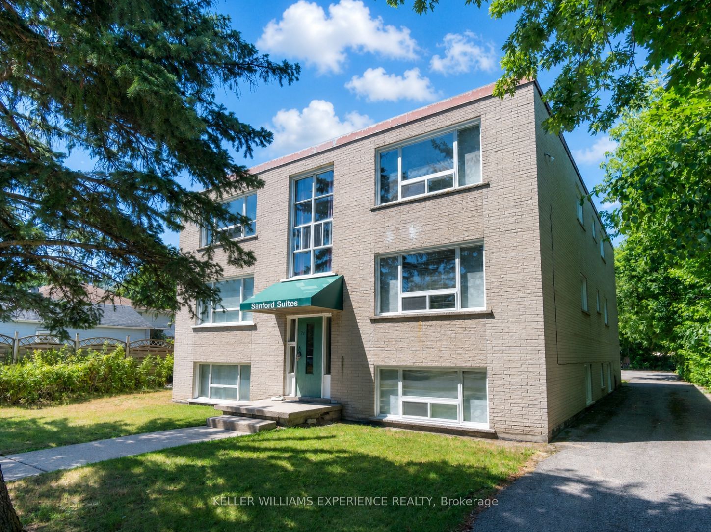 Unit Unit 3 - 74 Sanford Street, Barrie 4