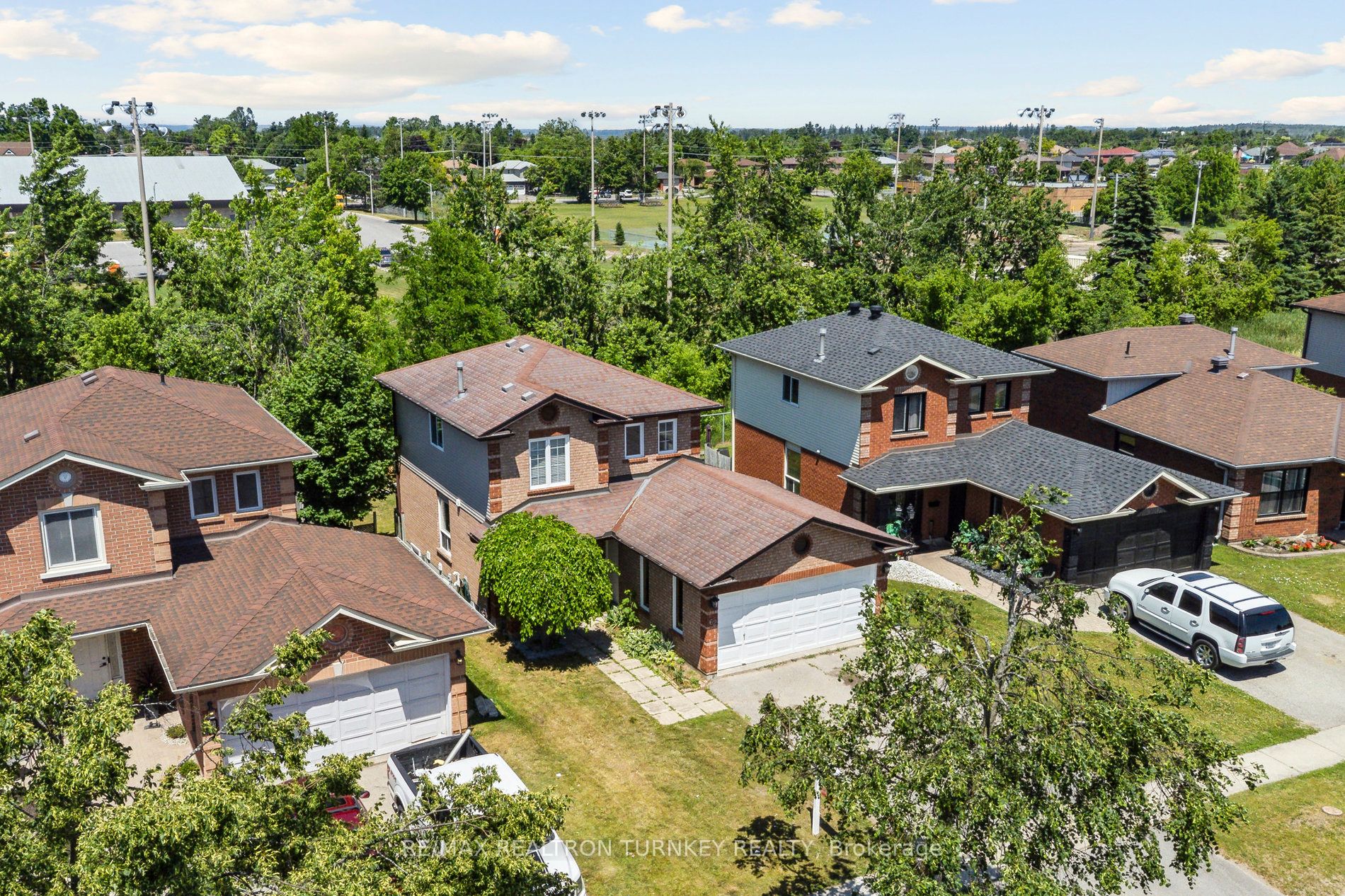 Unit Upper - 62 Arthur Avenue, Barrie 3