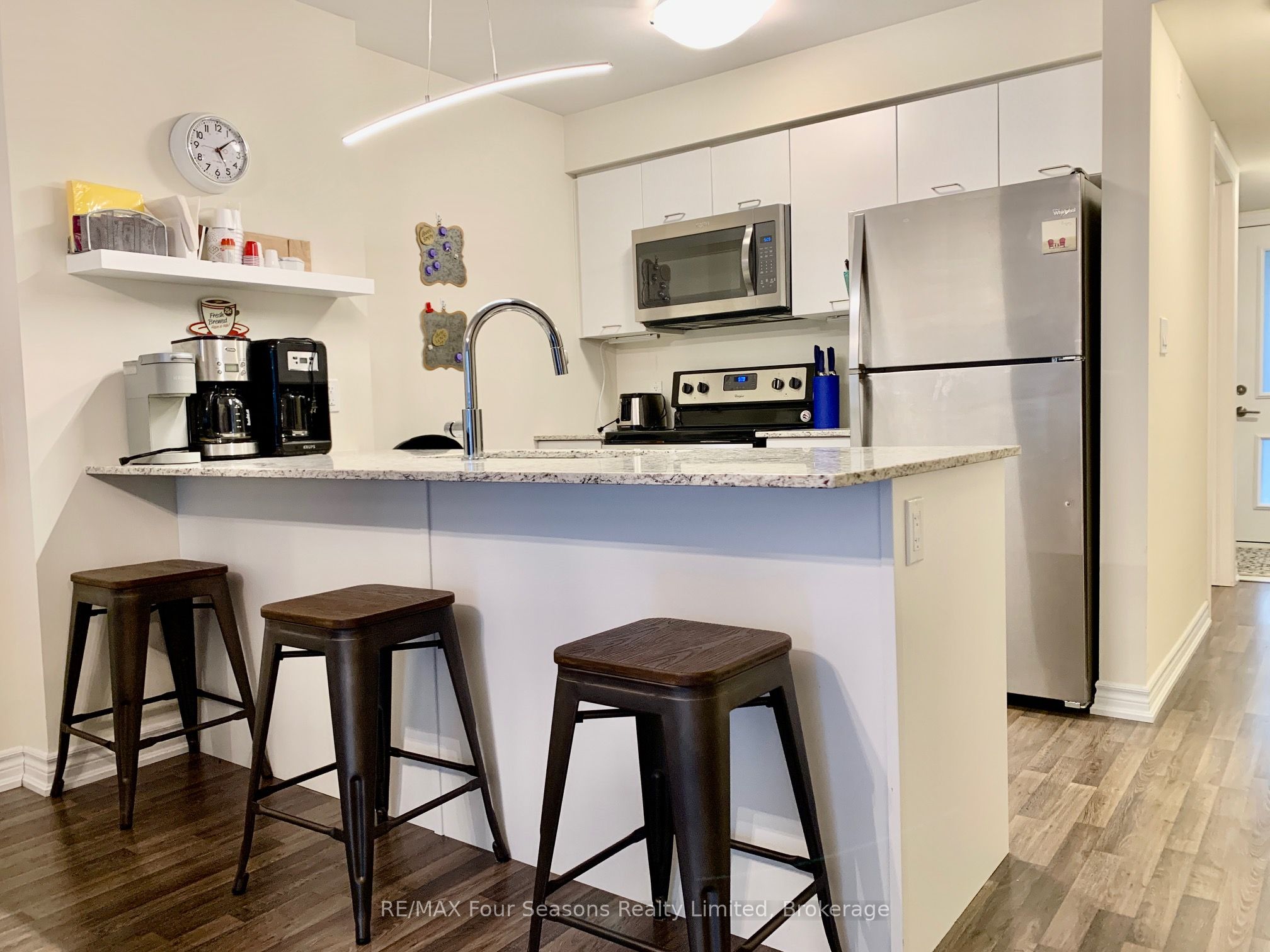 Unit 102 - 4 Cove Court, Collingwood 5